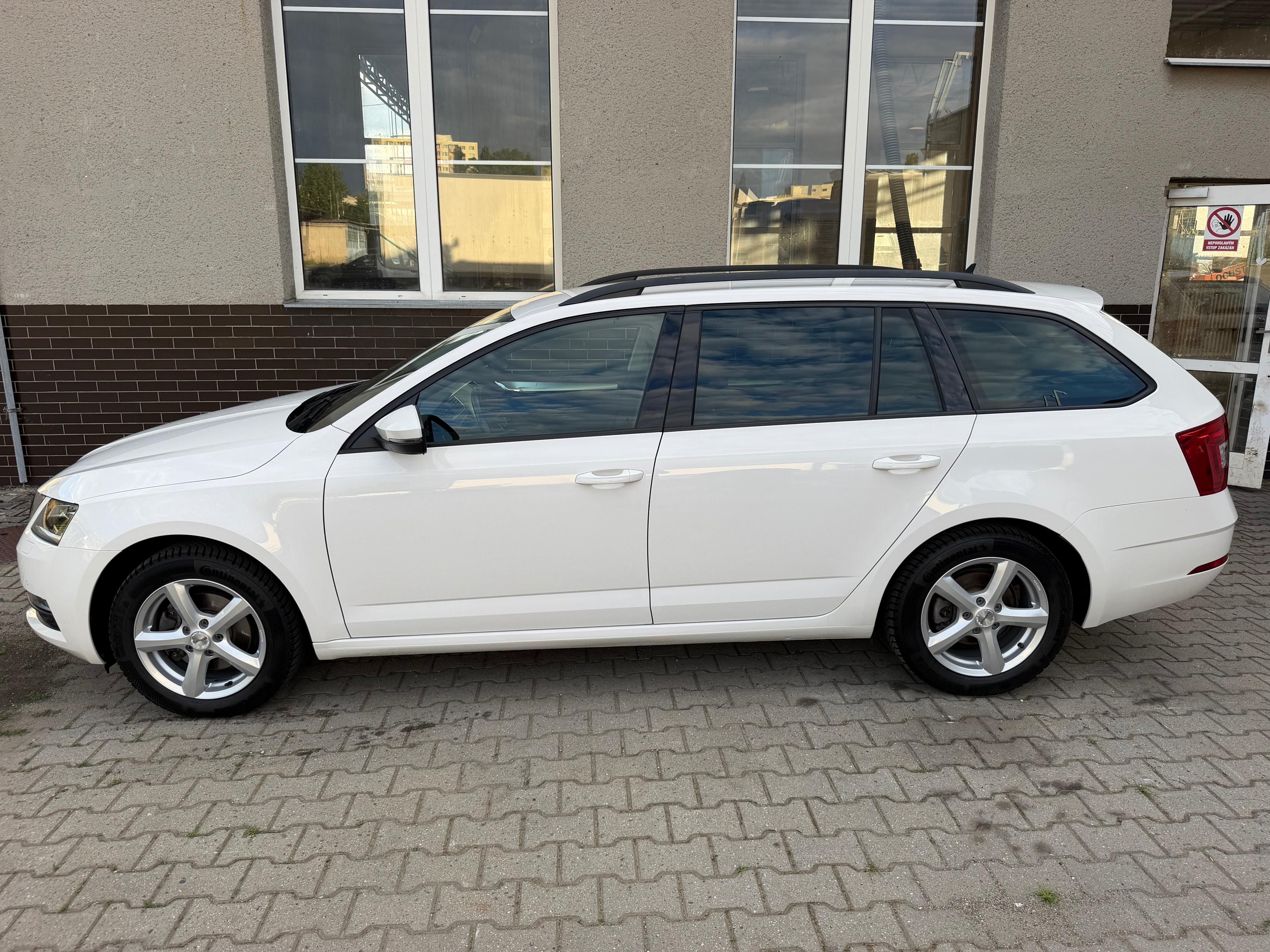 Škoda Octavia, 2.0 TDI 4x4 DSG 110kW - fotka 6