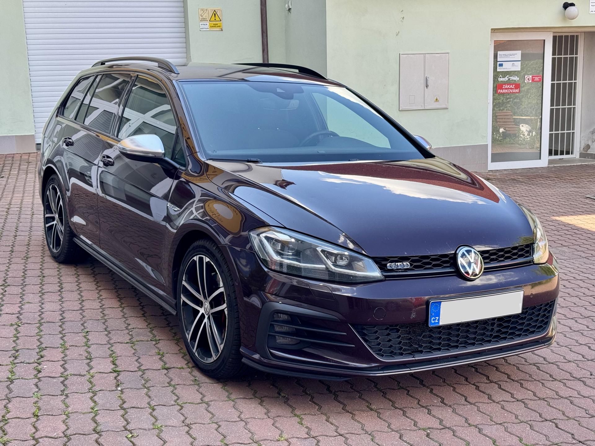 Volkswagen Golf, GTD 135kW - fotka 4