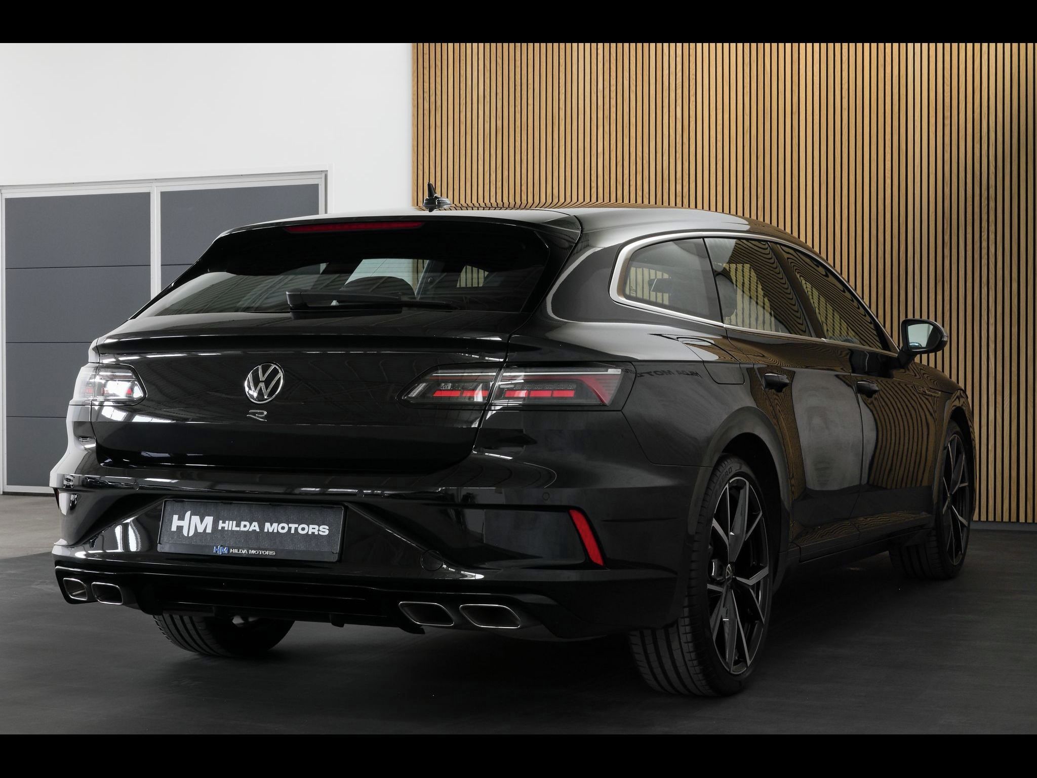 Volkswagen Arteon Shooting Brake, R 2.0TSI 235kW DSG DCC Tažné - fotka 4