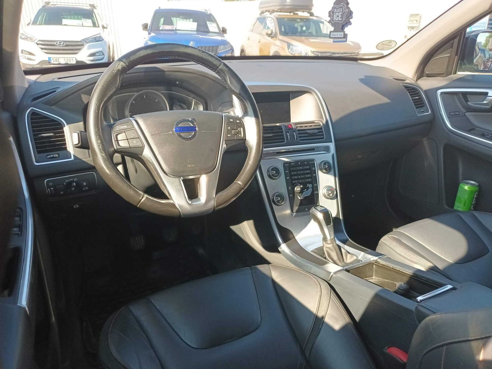 Volvo XC60, D4, Ocean Race, Serv.kniha - fotka 3