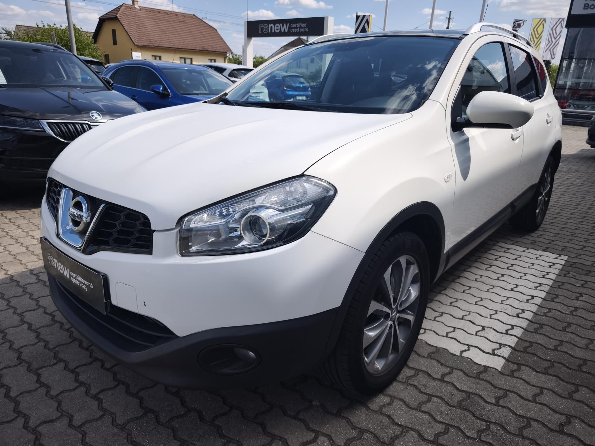 Nissan Qashqai, 2010 2.0 dCi 4x2 7 MÍST (+2) - fotka 3