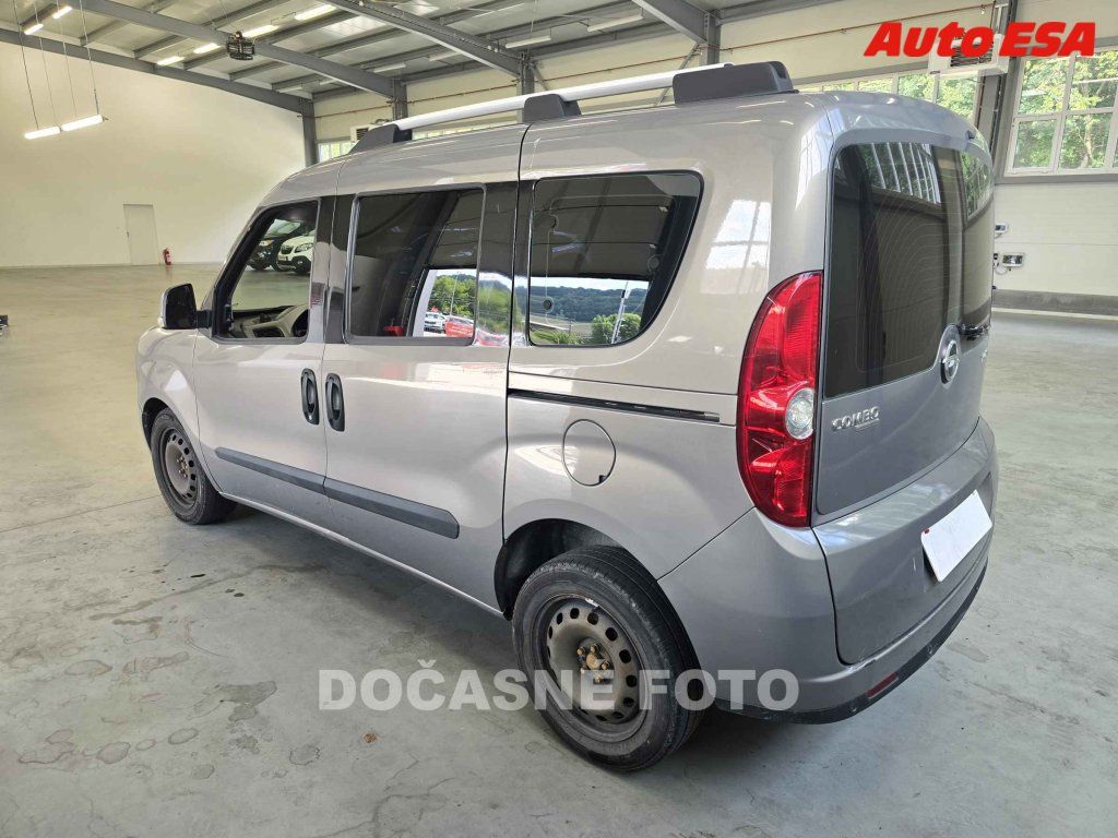 Opel Combo, 1.6d - fotka 2
