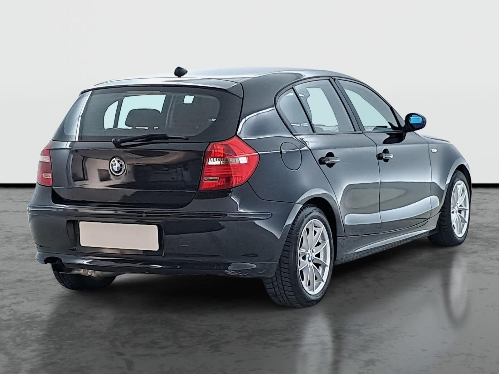 BMW Řada 1, 118i, Klima, Tempomat - fotka 5