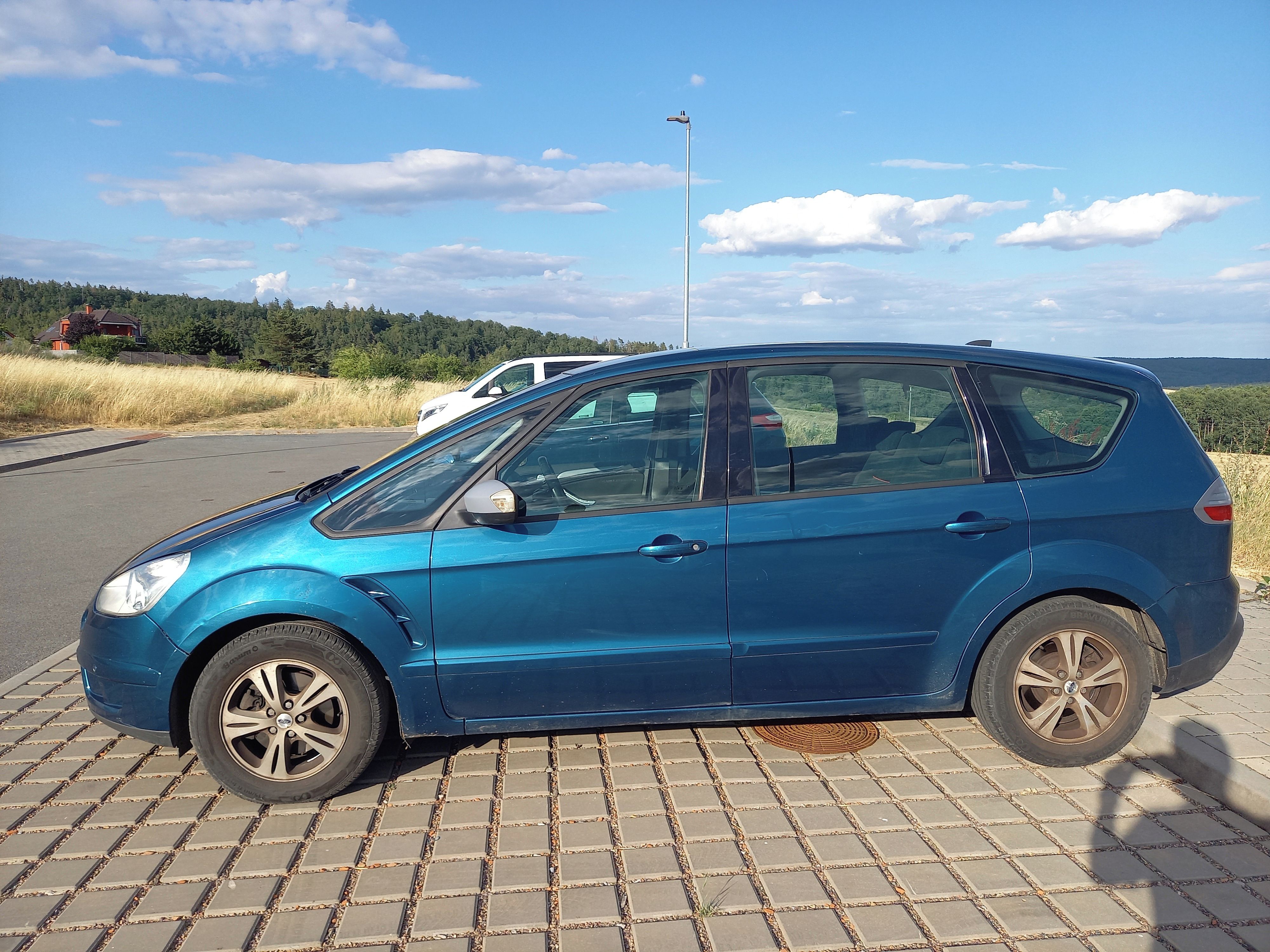 Ford S-MAX, 2.0 TDCi, 103 kW, tažné - fotka 2