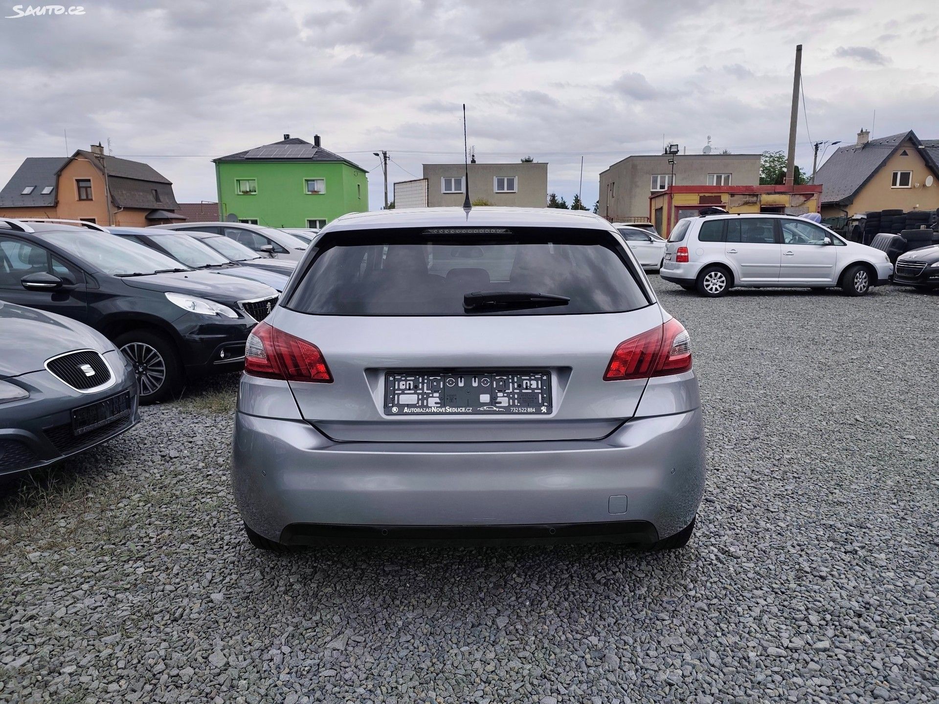 Peugeot 308, 1.2 PT 96 Kw, AT, Navi - fotka 5