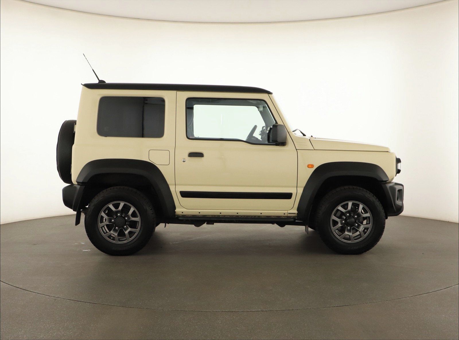 Suzuki Jimny, 1.5 AllGrip, 4X4, ČR,1.maj - fotka 6