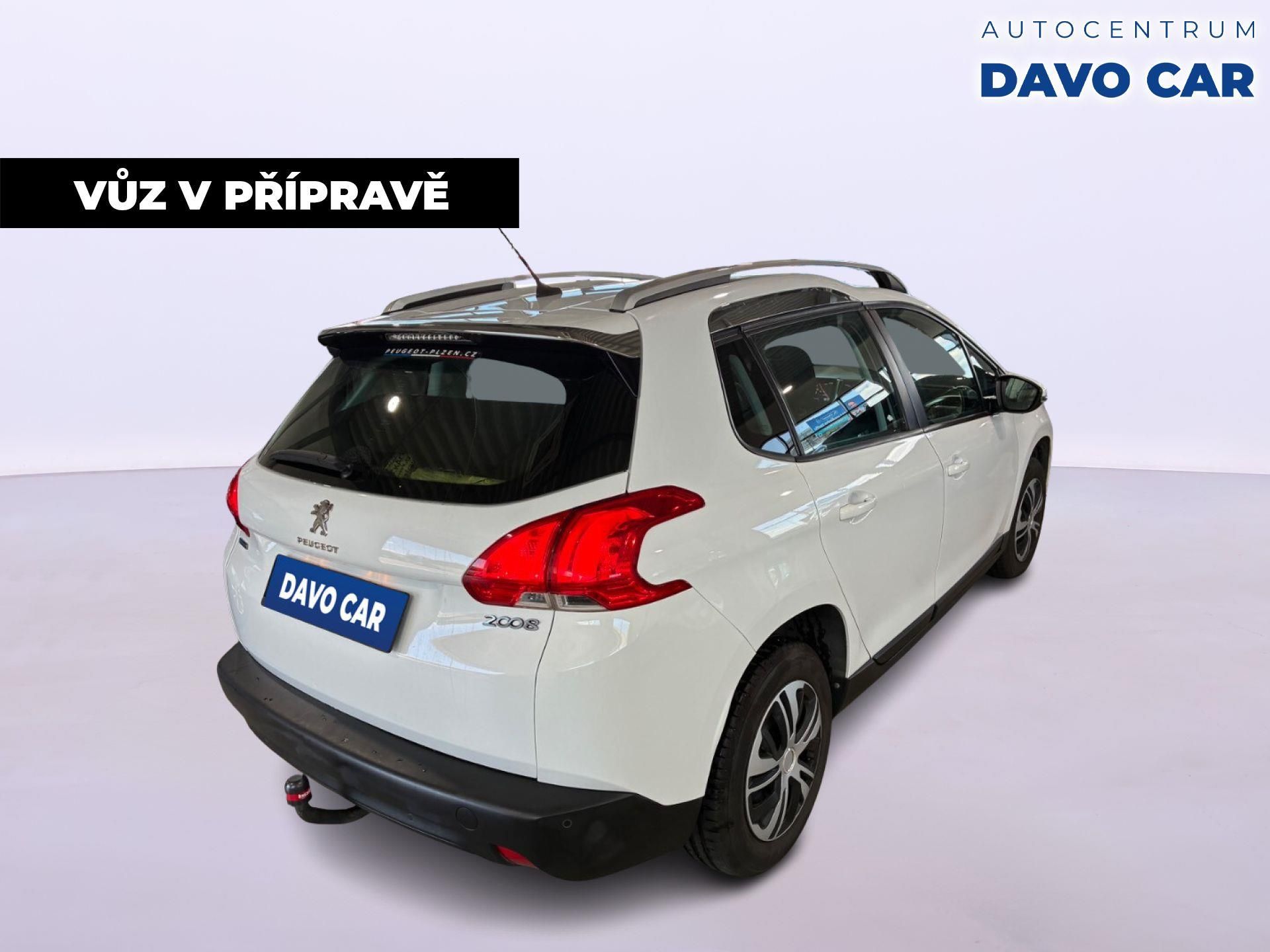 Peugeot 2008, 1,2 PT 60kW CZ Klima - fotka 3