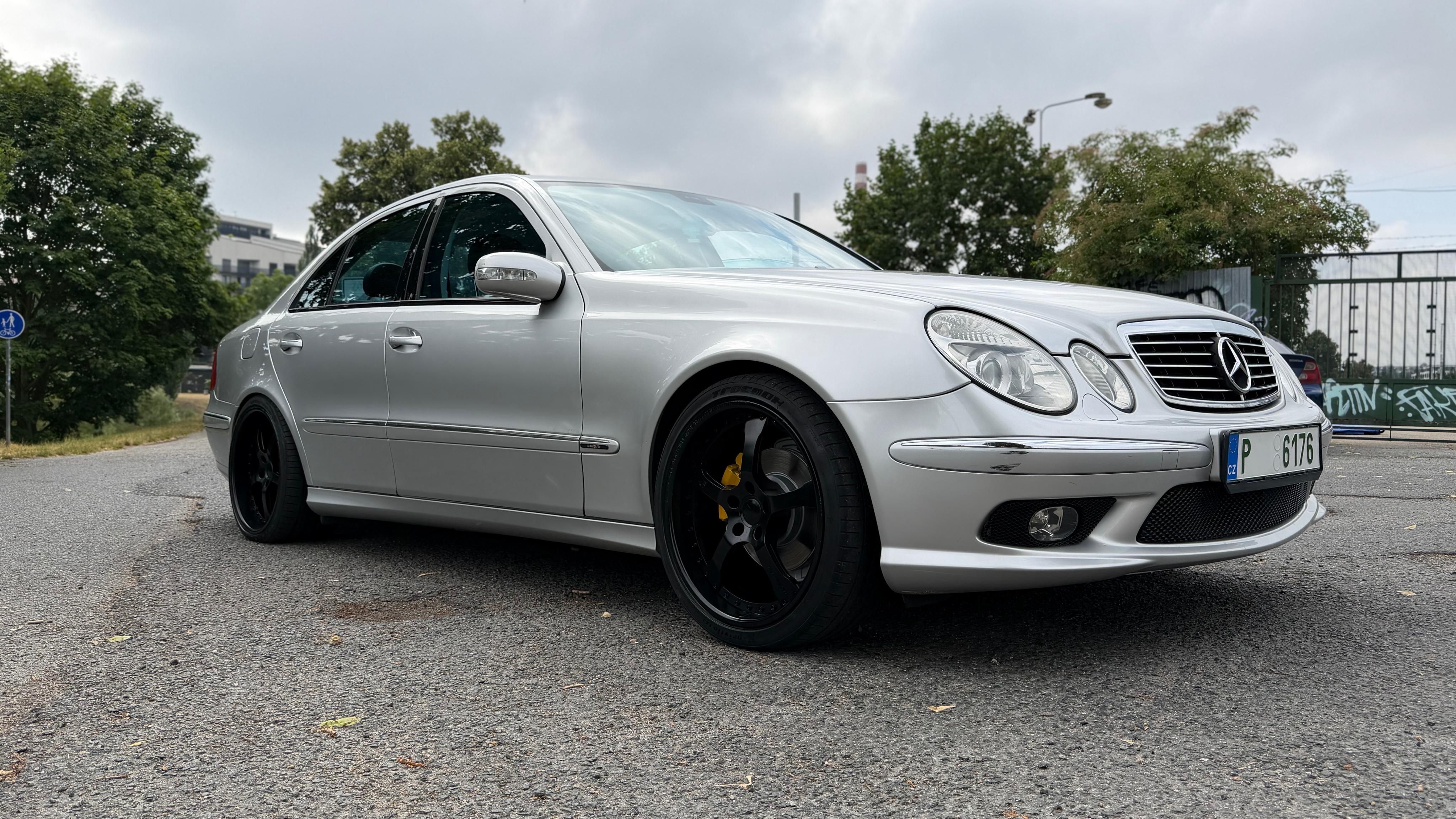 Mercedes-Benz Třídy E, E240 V6 W211 benzin+LPG AMG