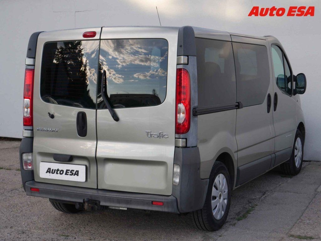 Renault Trafic, 2.0 DCi - fotka 6