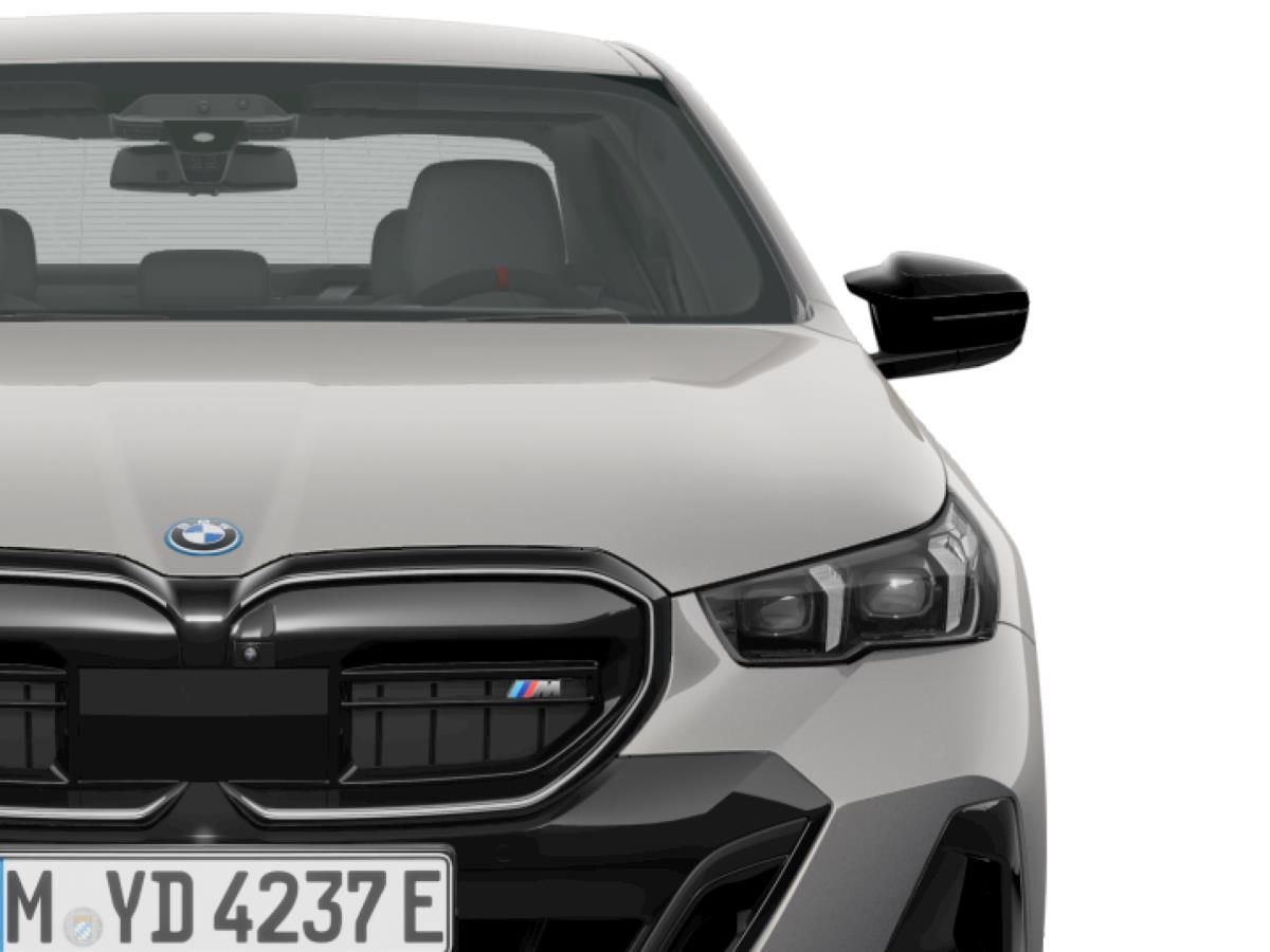BMW i5, M60 xDrive Sedan - fotka 5