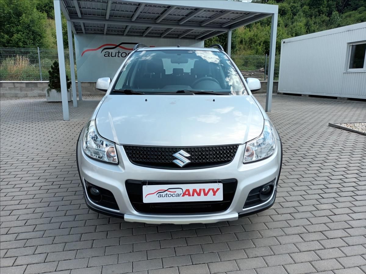 Suzuki SX4, 1,6 VVT,88KW,4X4,VÝHŘEV,KOLA - fotka 2