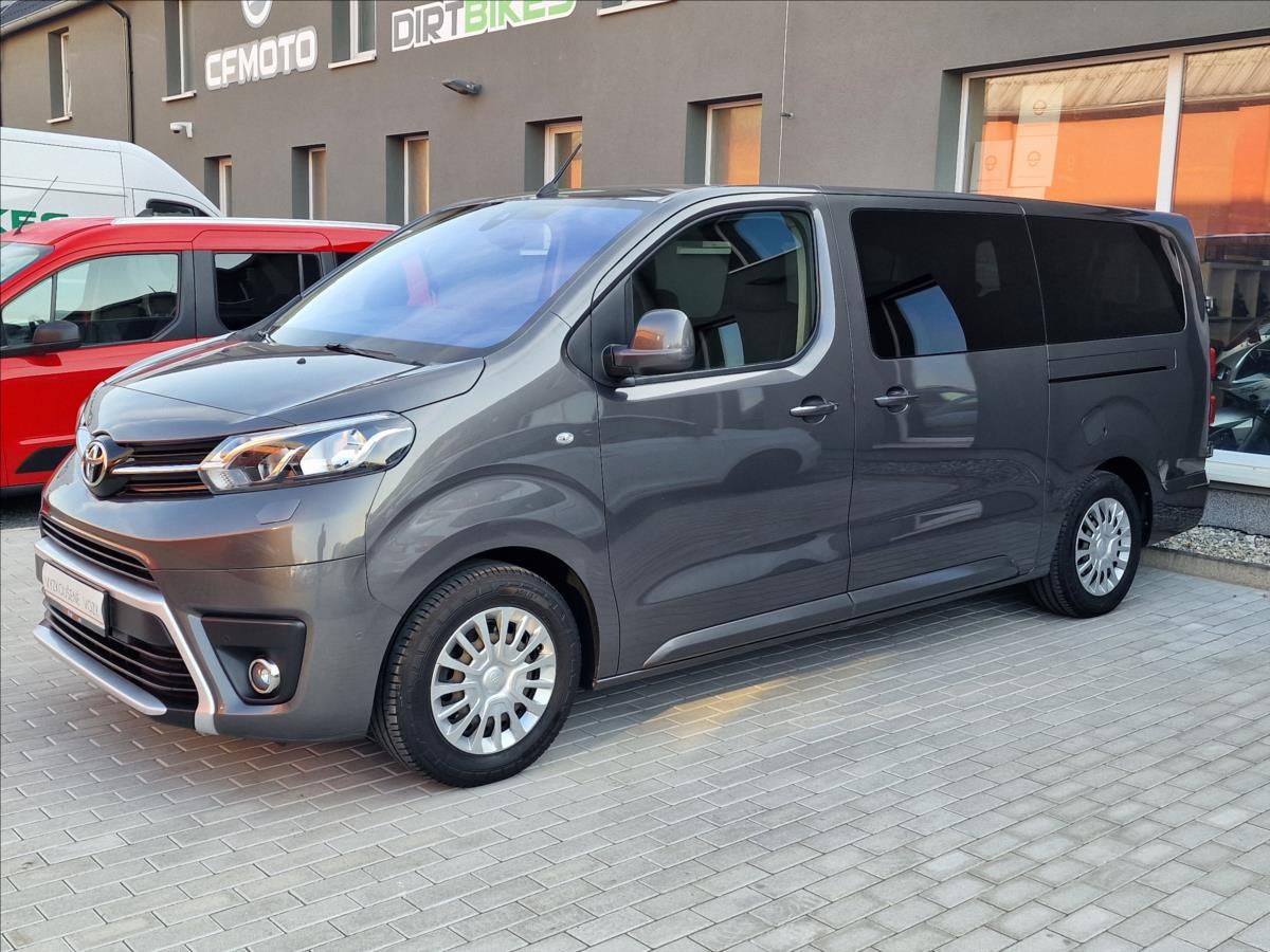 Toyota Proace Verso, 2.0 D-4d 106kw L2 Shuttle, ČR - fotka 6