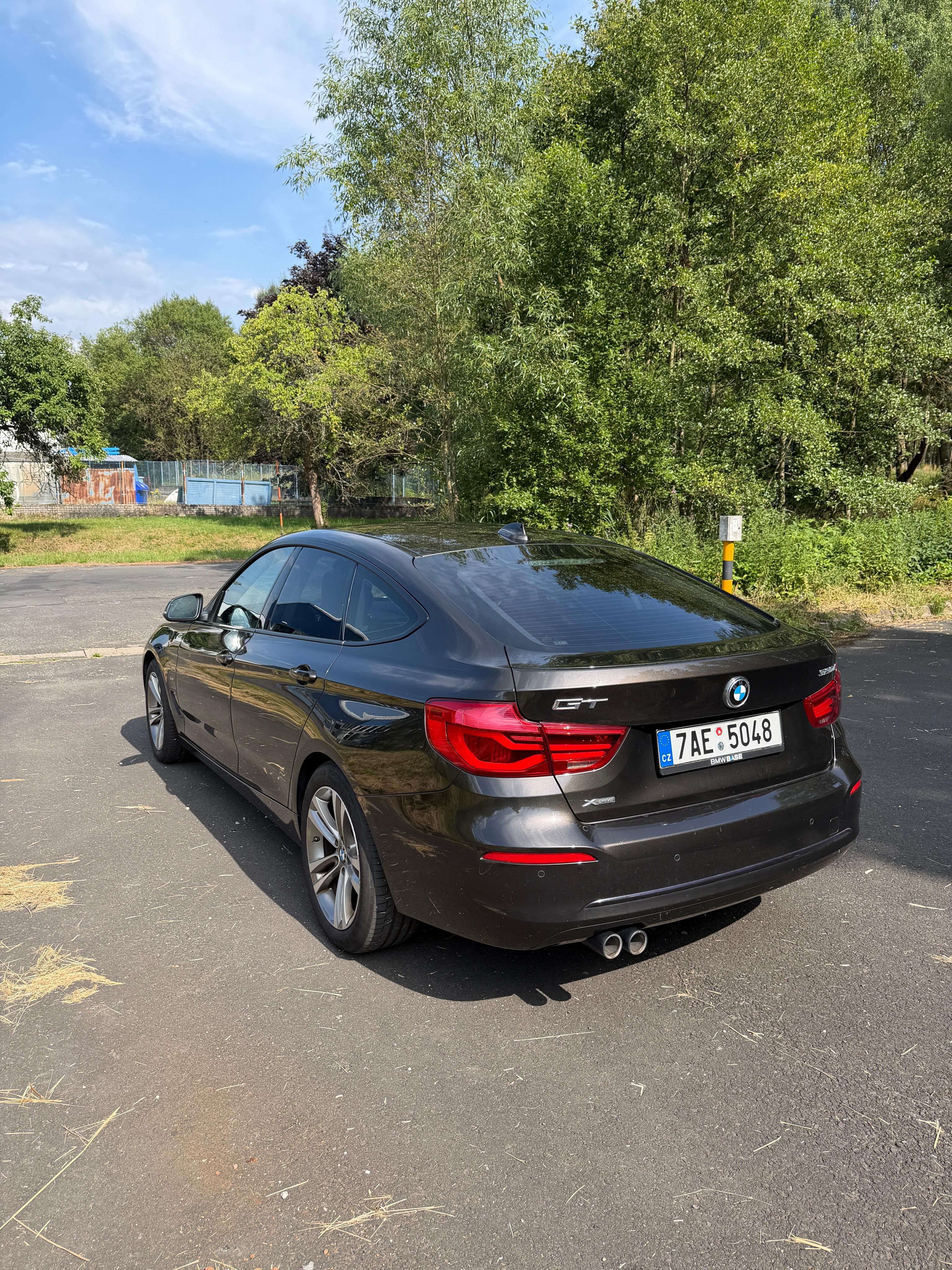 BMW Řada 3 - fotka 4