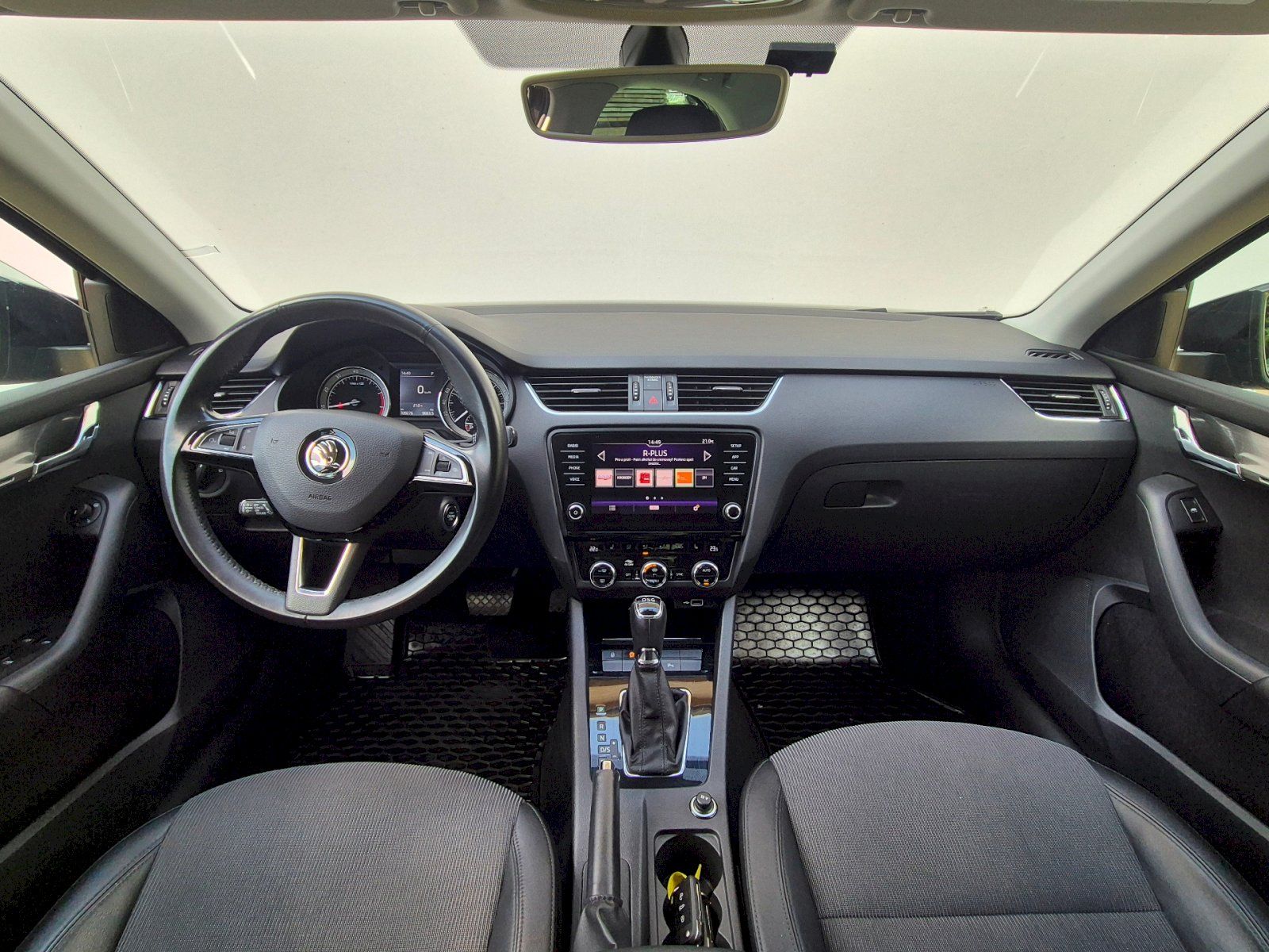 Škoda Octavia, 1.5TSI 110kW DSG Style Plus Ex - fotka 5