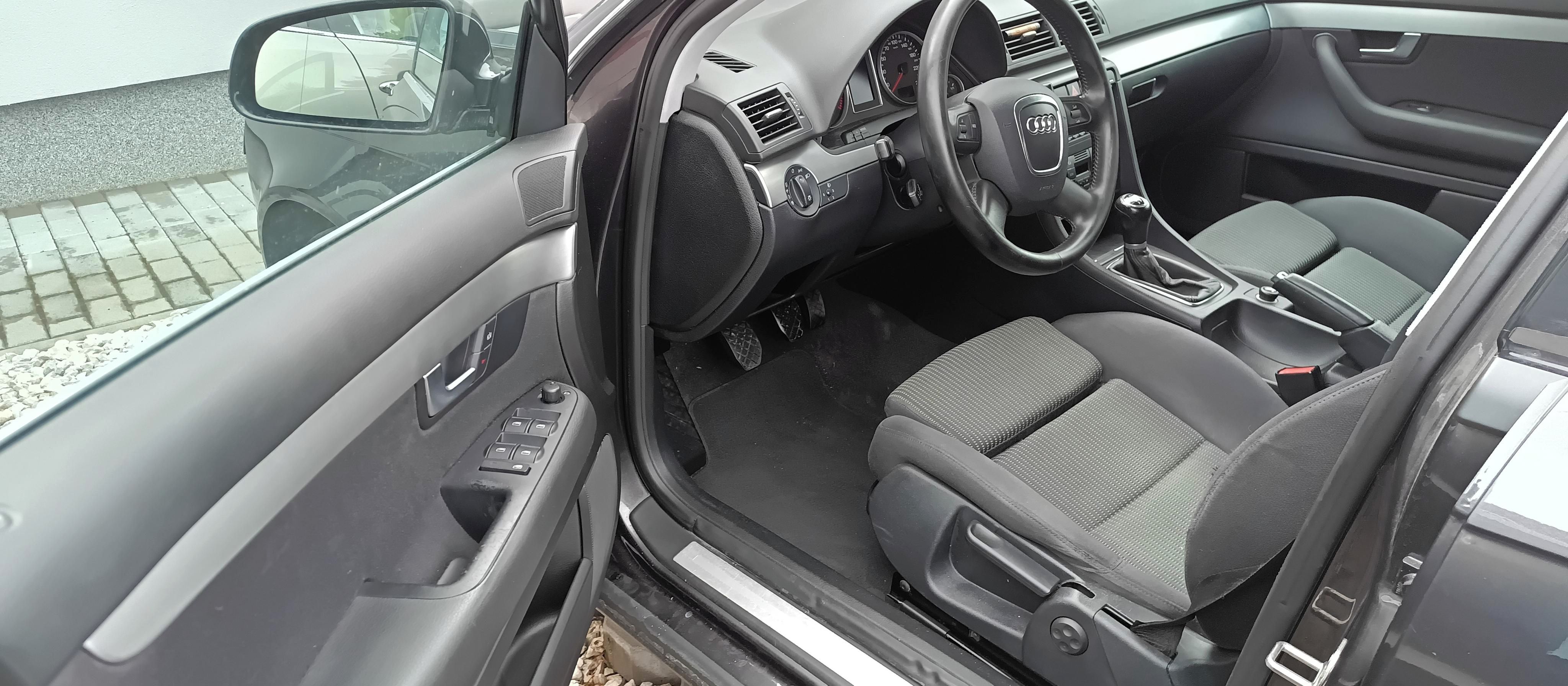 Audi A4, 1.9 TDI Avant - fotka 5