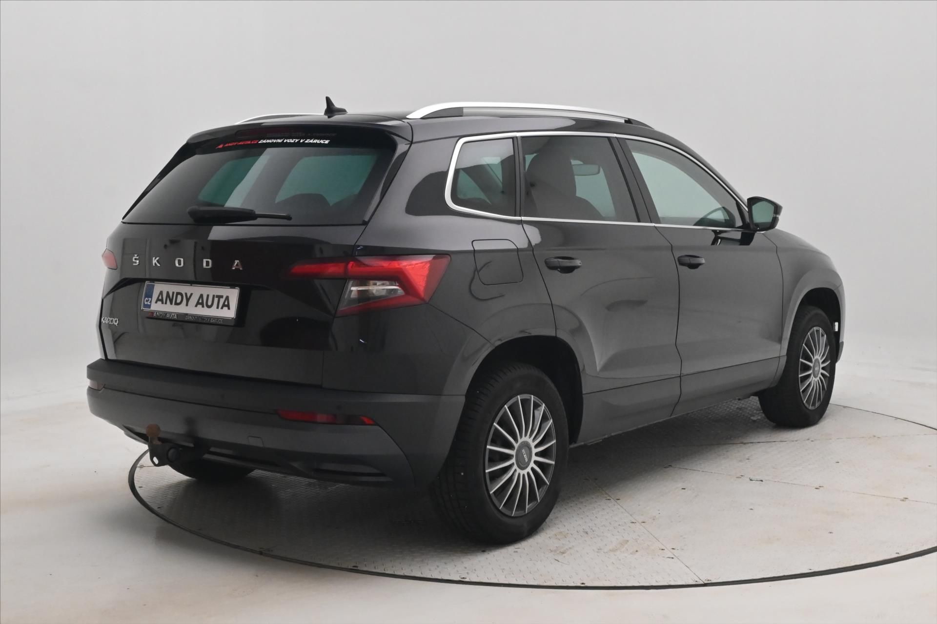 Škoda Karoq, 2,0 TDI 85kW DSG Style Záruka - fotka 5