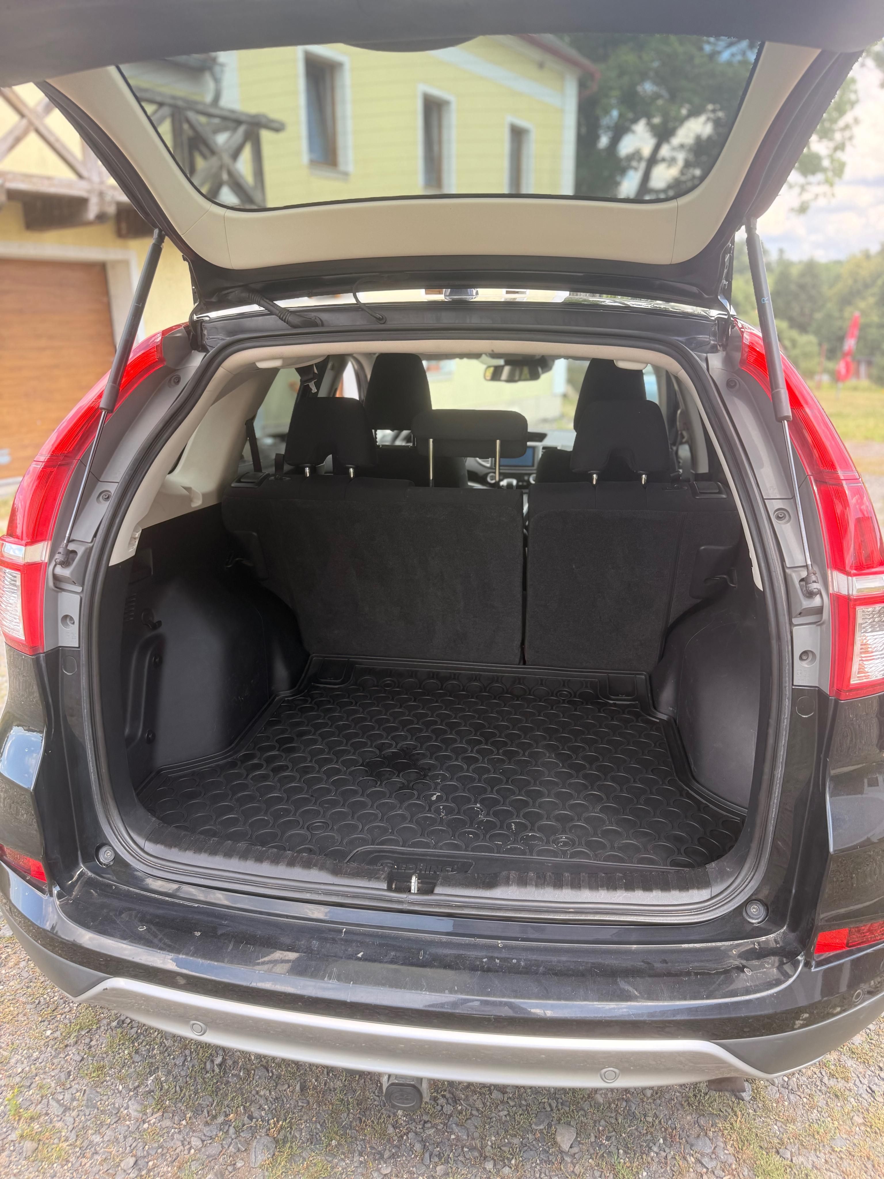 Honda CR-V, Honda C-RV 2.0 iV-TEC 4x4 - fotka 5