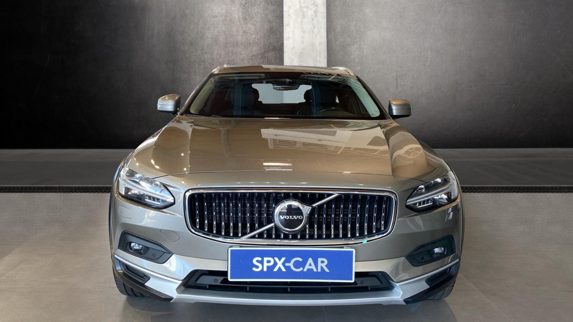 Volvo V90, Cross Country Pro, B4 AWD, 145 - fotka 2