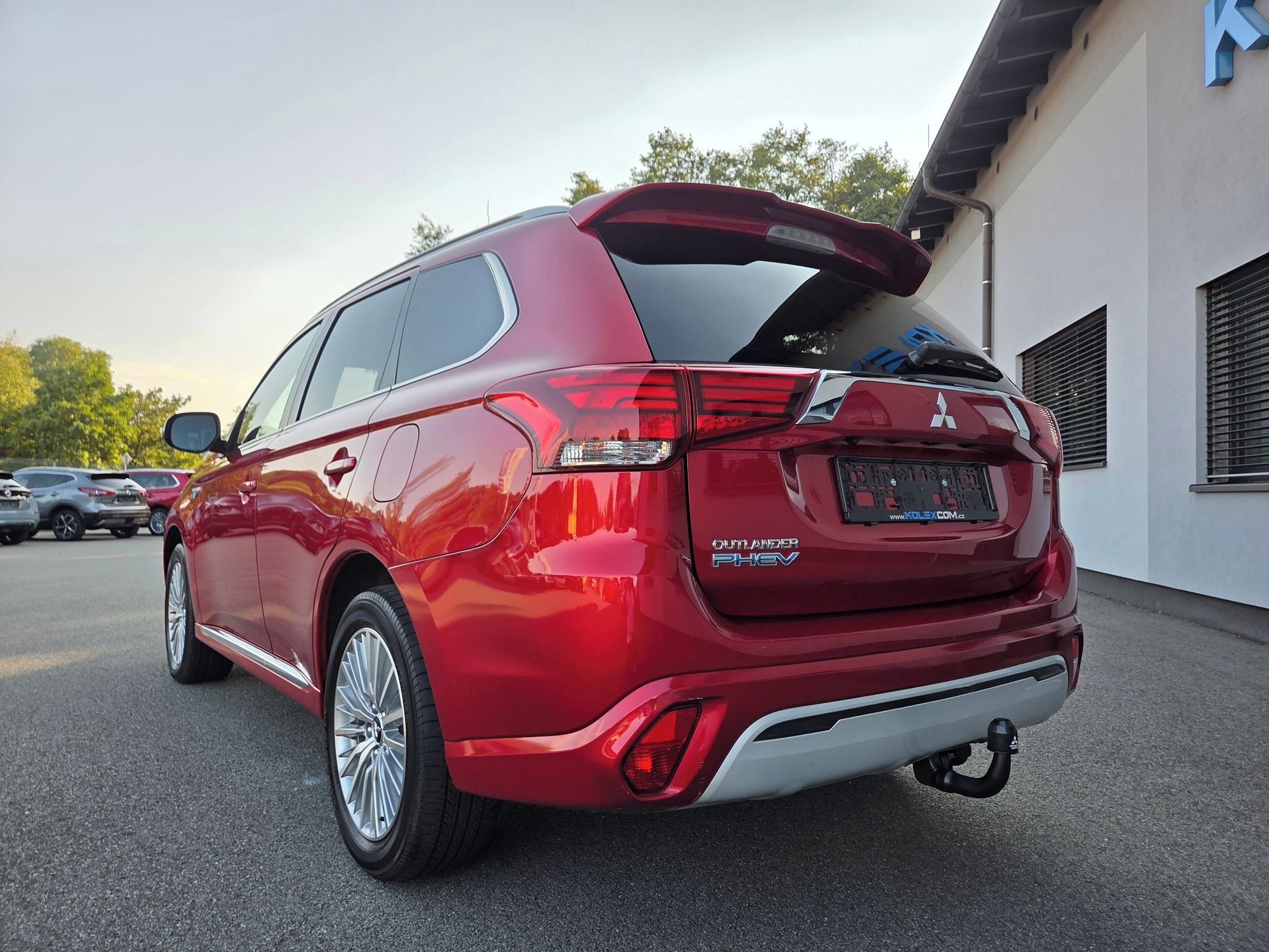 Mitsubishi Outlander, 2.4 PHEV 4x4 - fotka 3