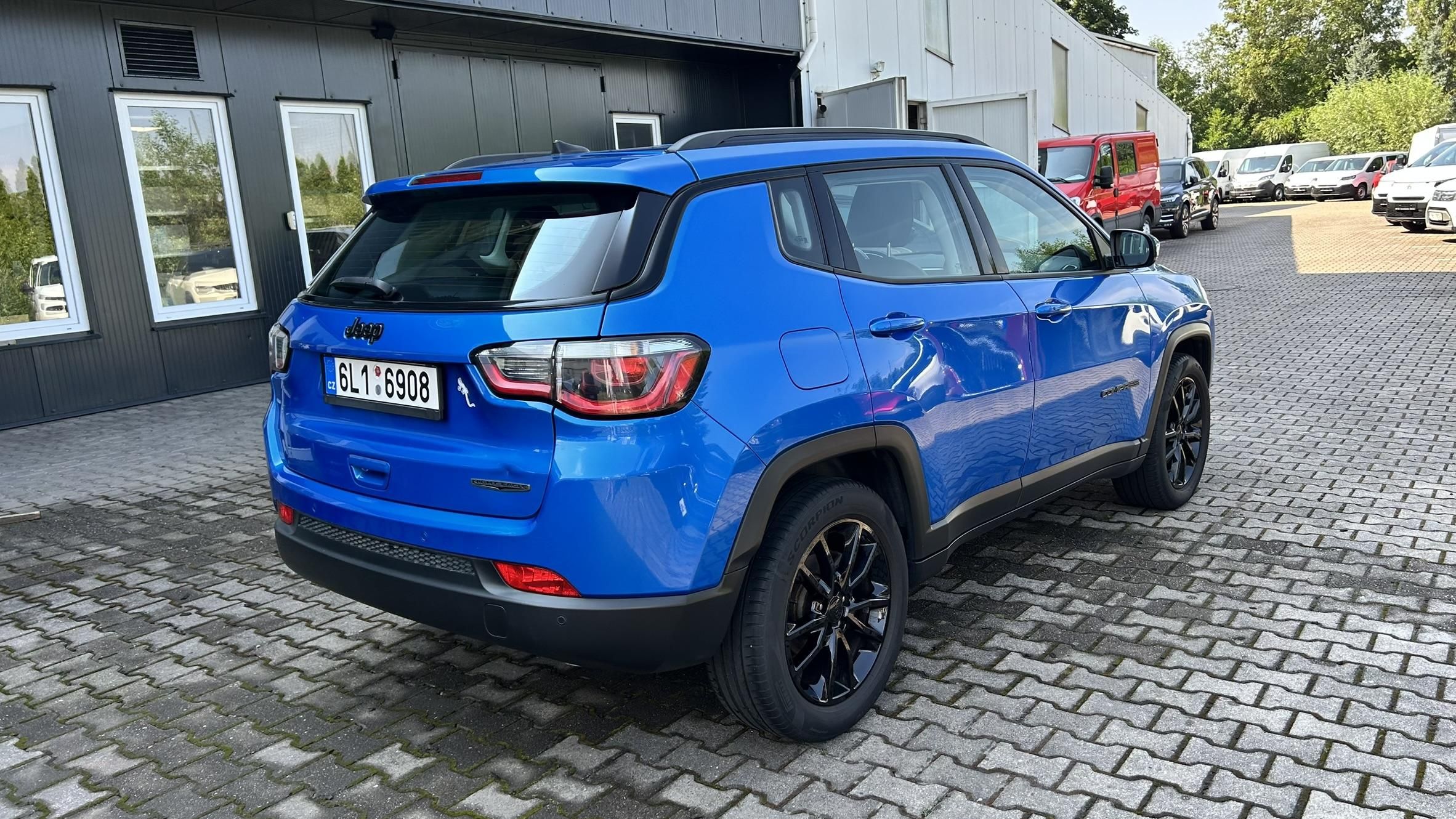 Jeep Compass, 1.3T 130k Night Eagle - fotka 6
