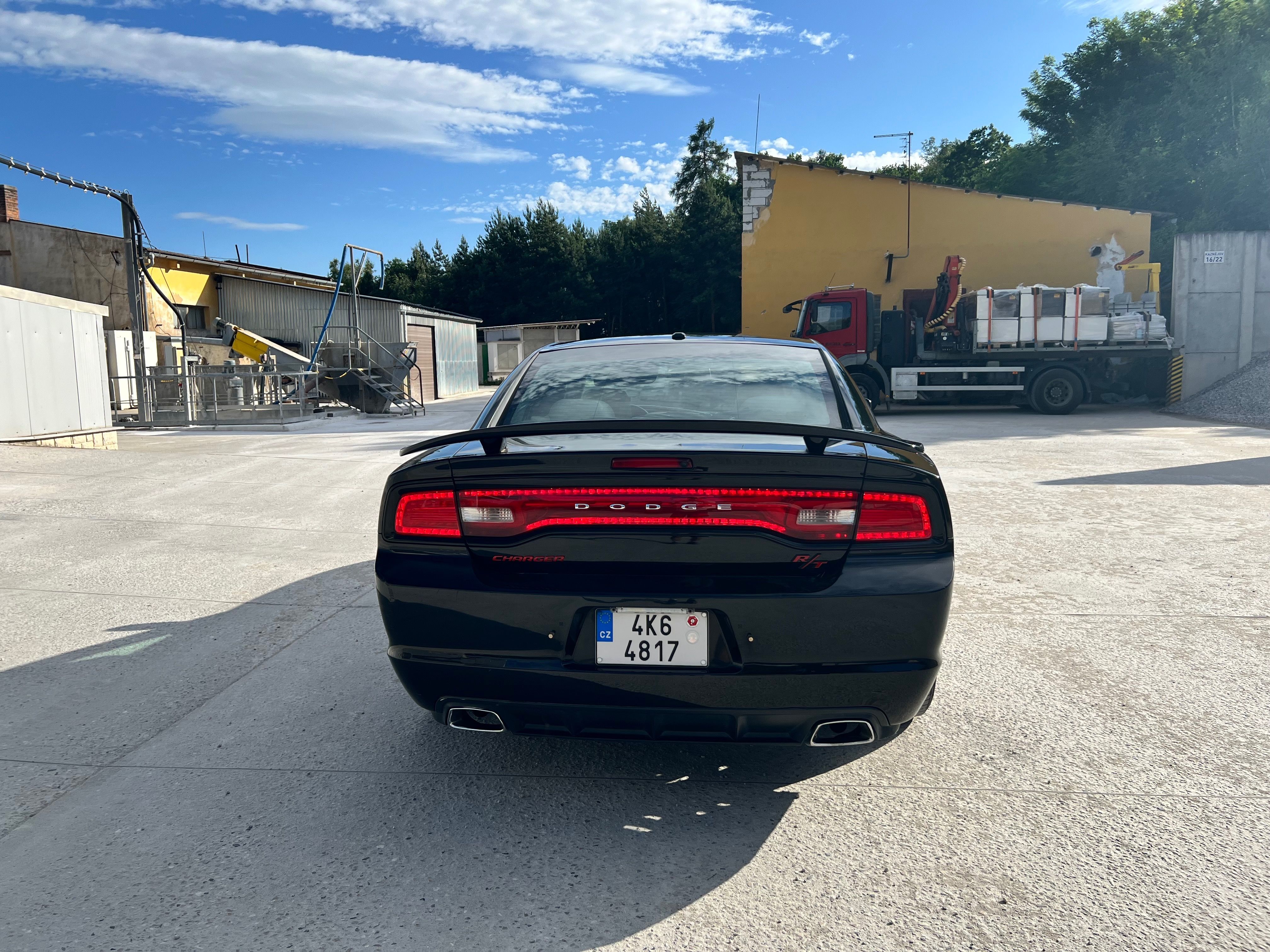 Dodge Charger, 5.7 HEMI - fotka 6