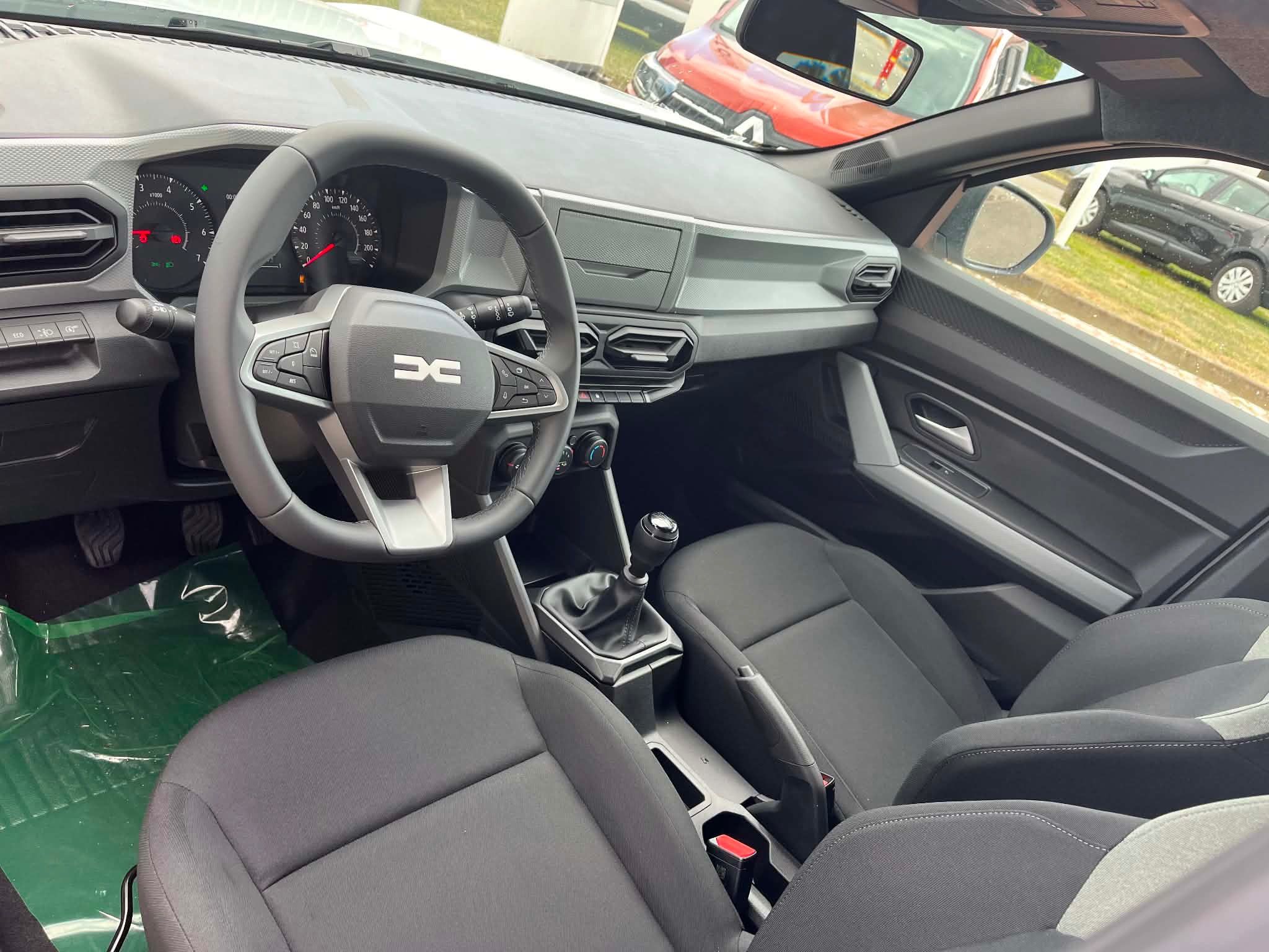 Dacia Duster, essential Eco-G 120 - fotka 6