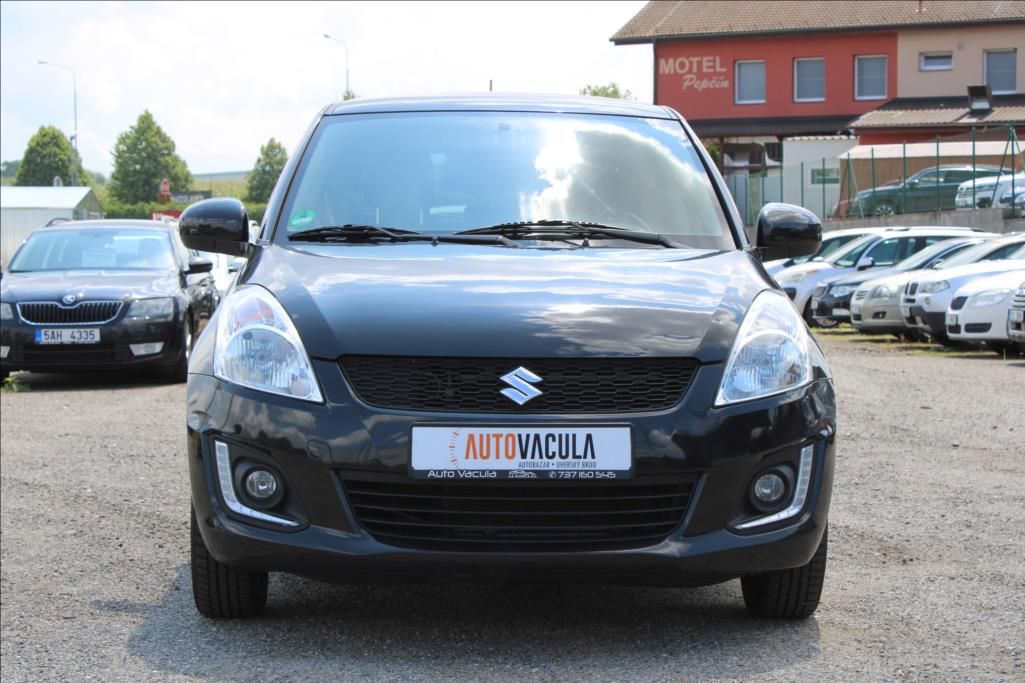 Suzuki Swift, 1,2 i  4 x 4, SERVISKA - fotka 2