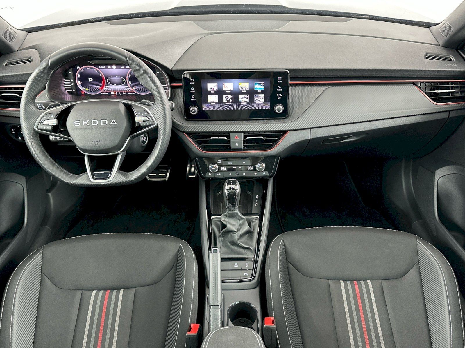 Škoda Kamiq, DSG 1.5TSI 110kW Monte Carlo - fotka 5