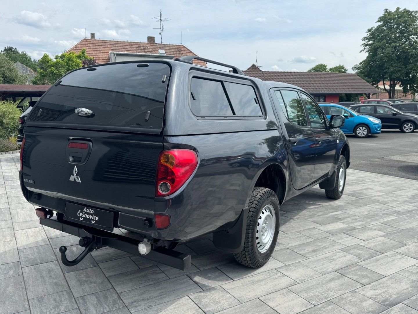 Mitsubishi L200, 2.5 DI-D 100KW 4WD HARDTOP - fotka 6