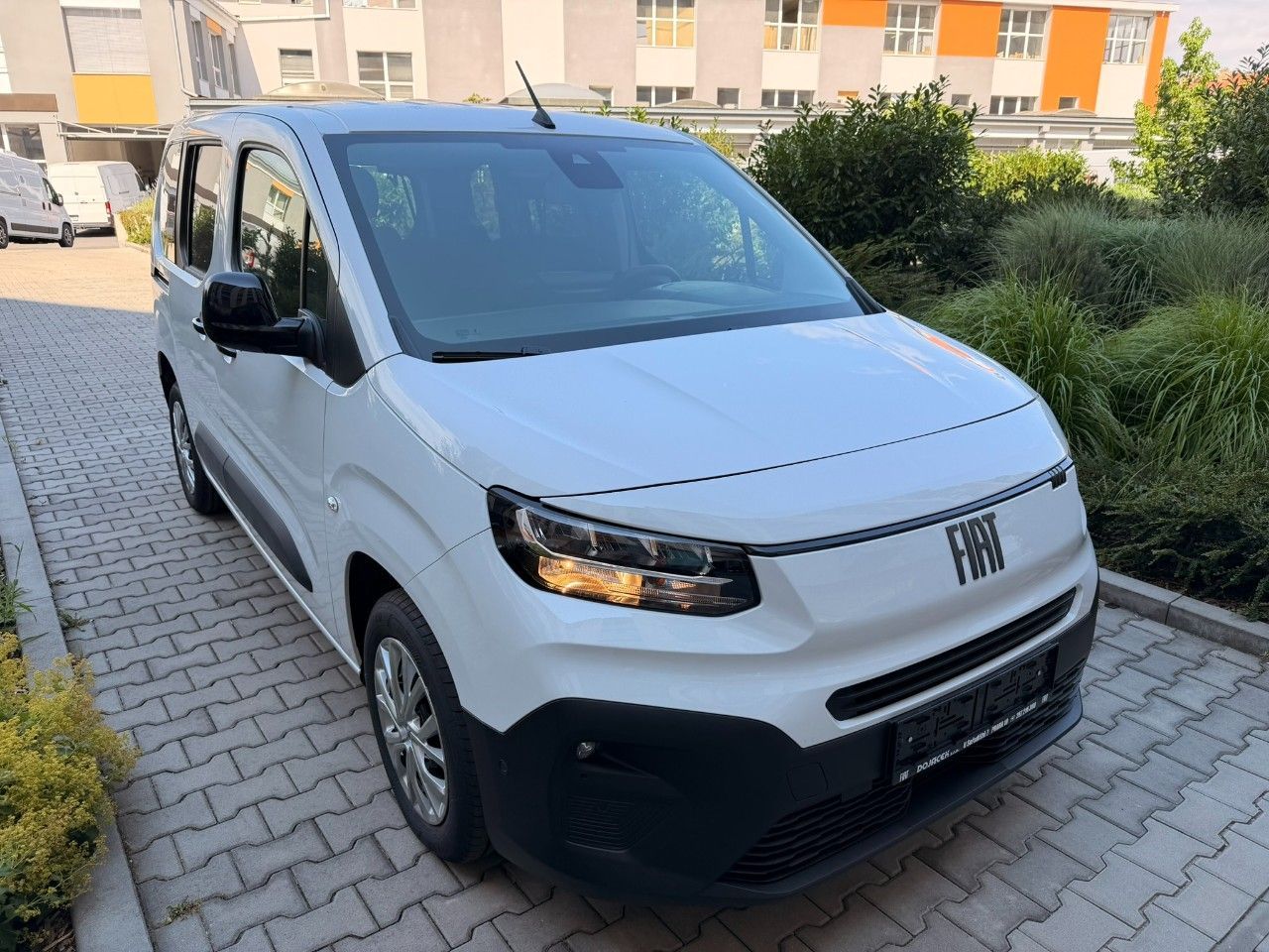 Fiat Dobló, Panorama 1,5 BlueHDI 130k AT8 - fotka 3
