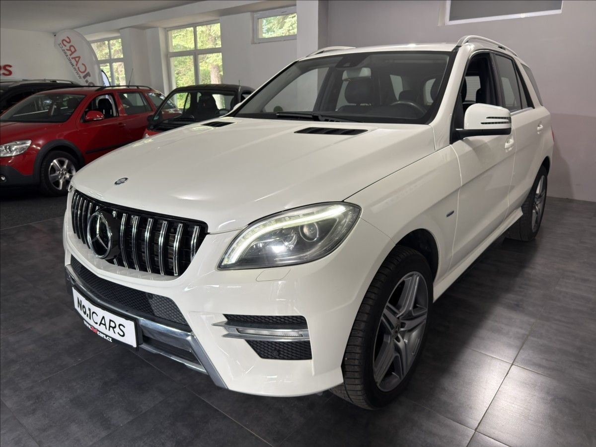 Mercedes-Benz Třídy M, 2,2   ML250 4MATIC AMG ALU - fotka 3