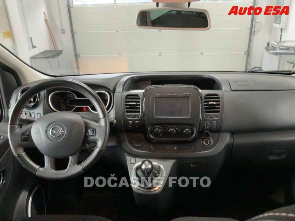 Opel Vivaro, 1.6CDTi L2 9míst,107kW - fotka 5