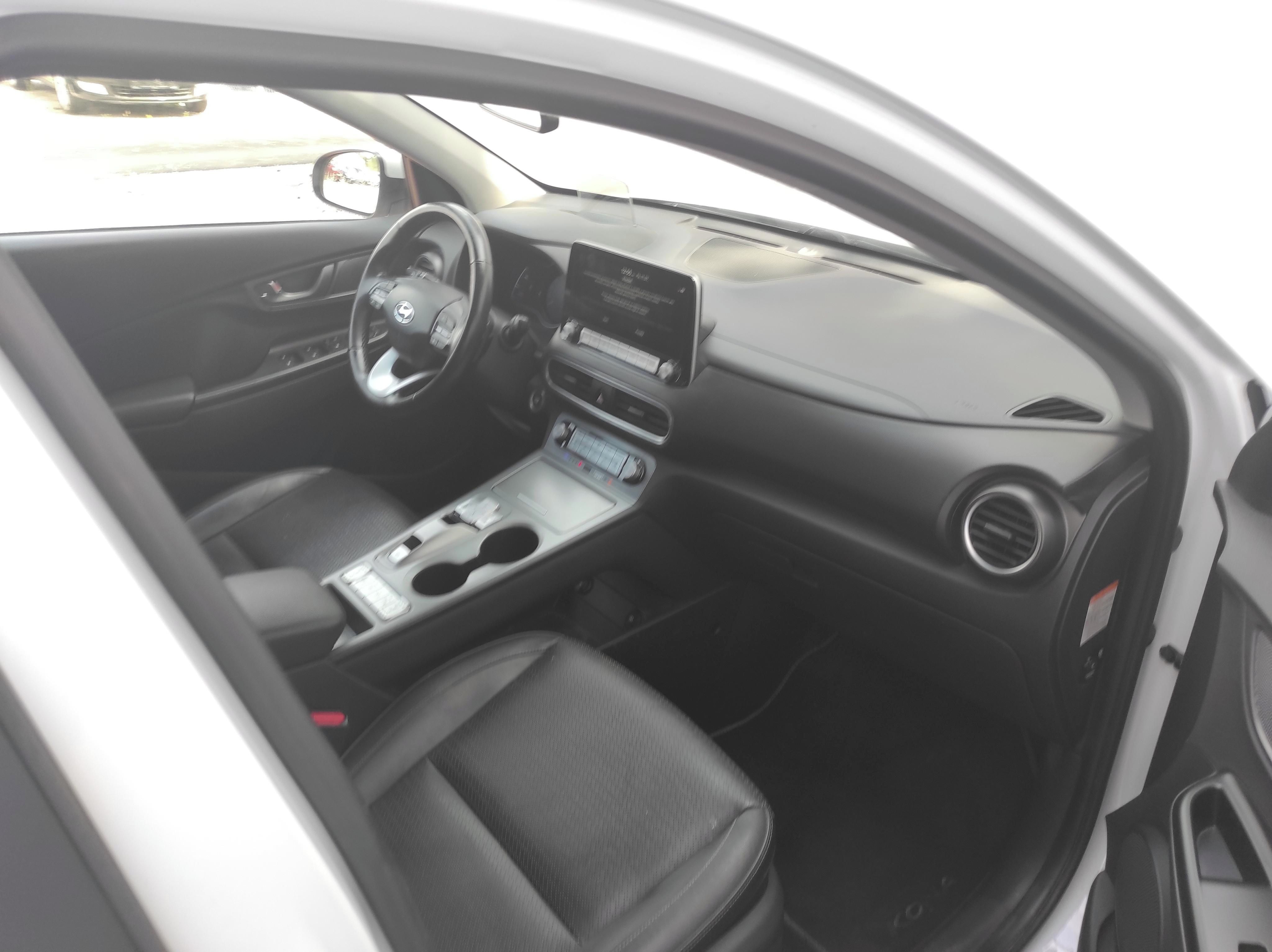 Hyundai Kona, 64 kWh PREMIUM SERVIS DPH - fotka 6