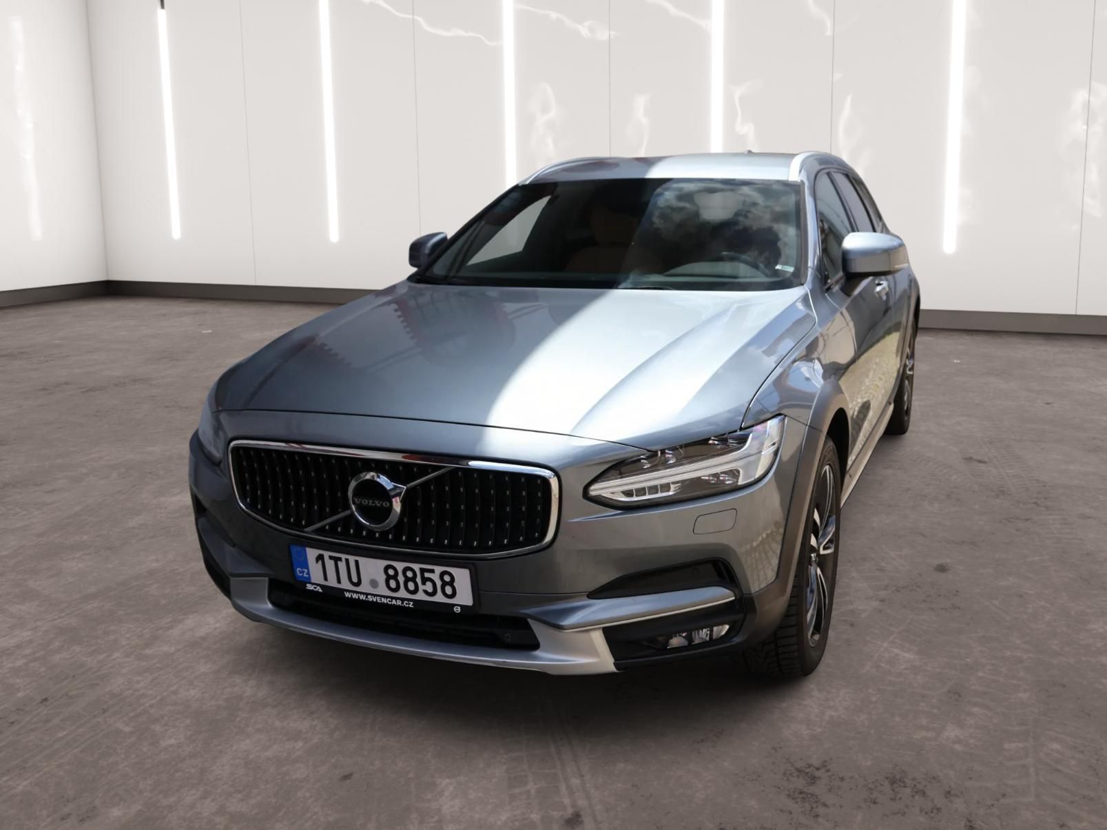 Volvo V90, D5 AWD Cross Country Pro