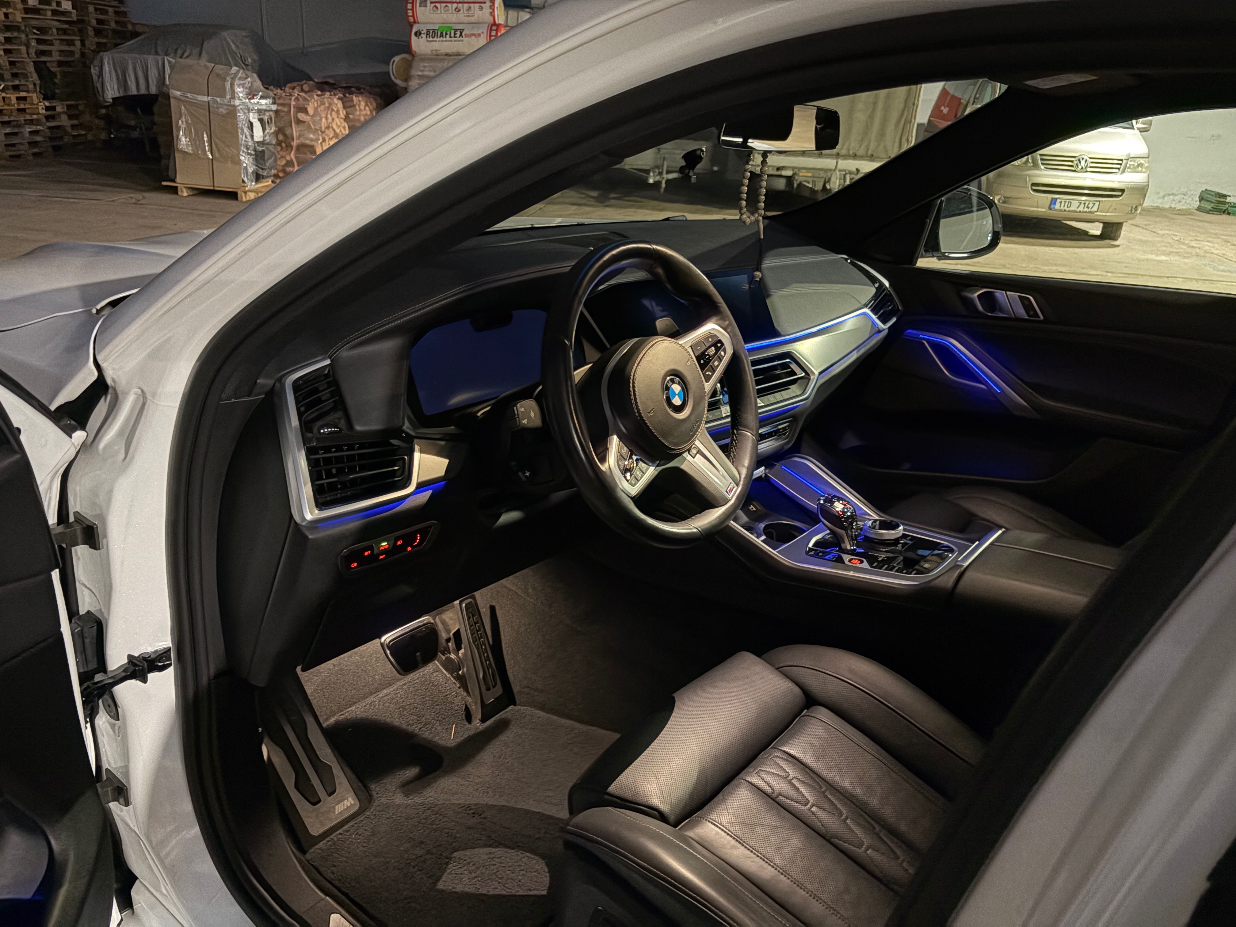 BMW X6, xDrive40d - fotka 5