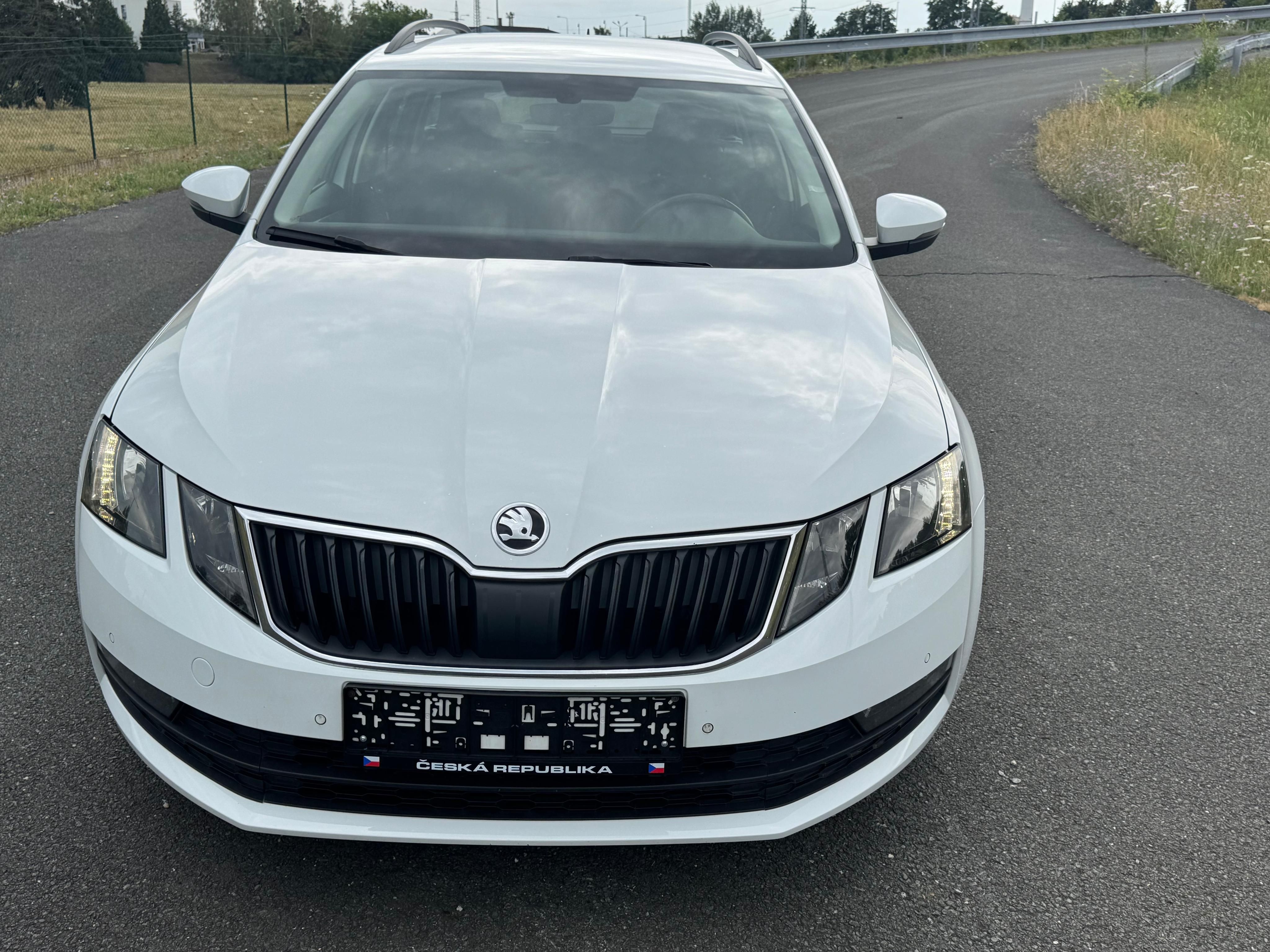 Škoda Octavia, 1.6TDI DOVOZ BELGIE - fotka 5
