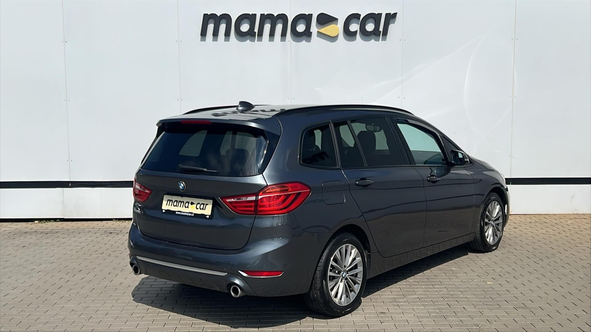 BMW Řada 2, 220D 140kW GRANDTOURER HEADUP - fotka 2