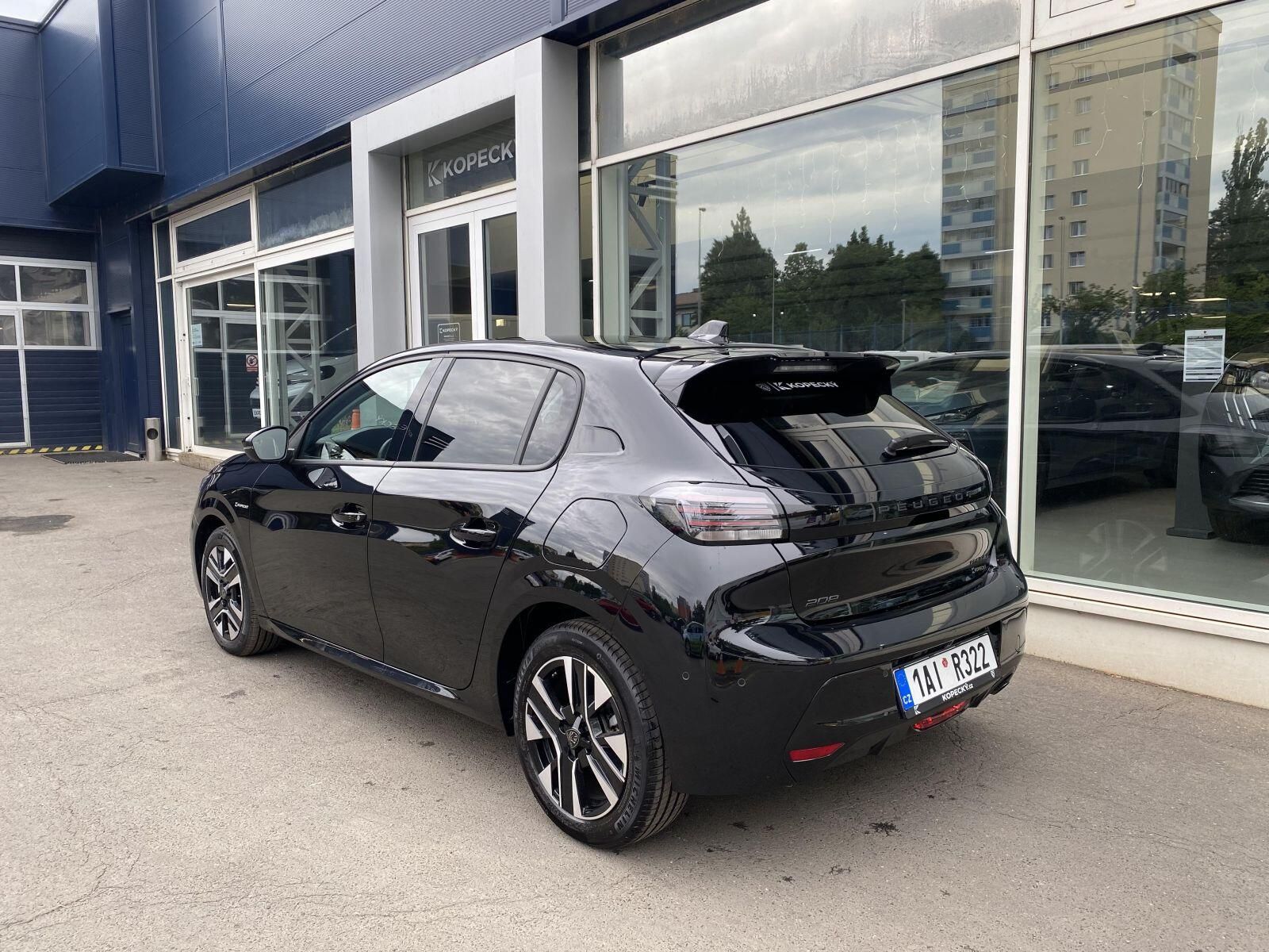 Peugeot 208, ALLURE Hybrid 100 e-DCS6 - fotka 4