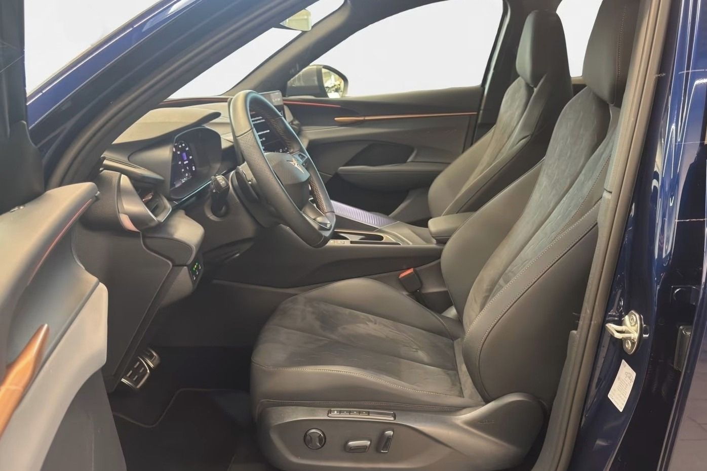 Cupra Terramar, 1.5eTSI 150k DSG Head-up 360° - fotka 5