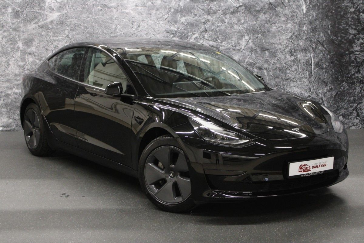 Tesla Model 3, STANDARD PLUS ZÁNOVNÍ - fotka 2