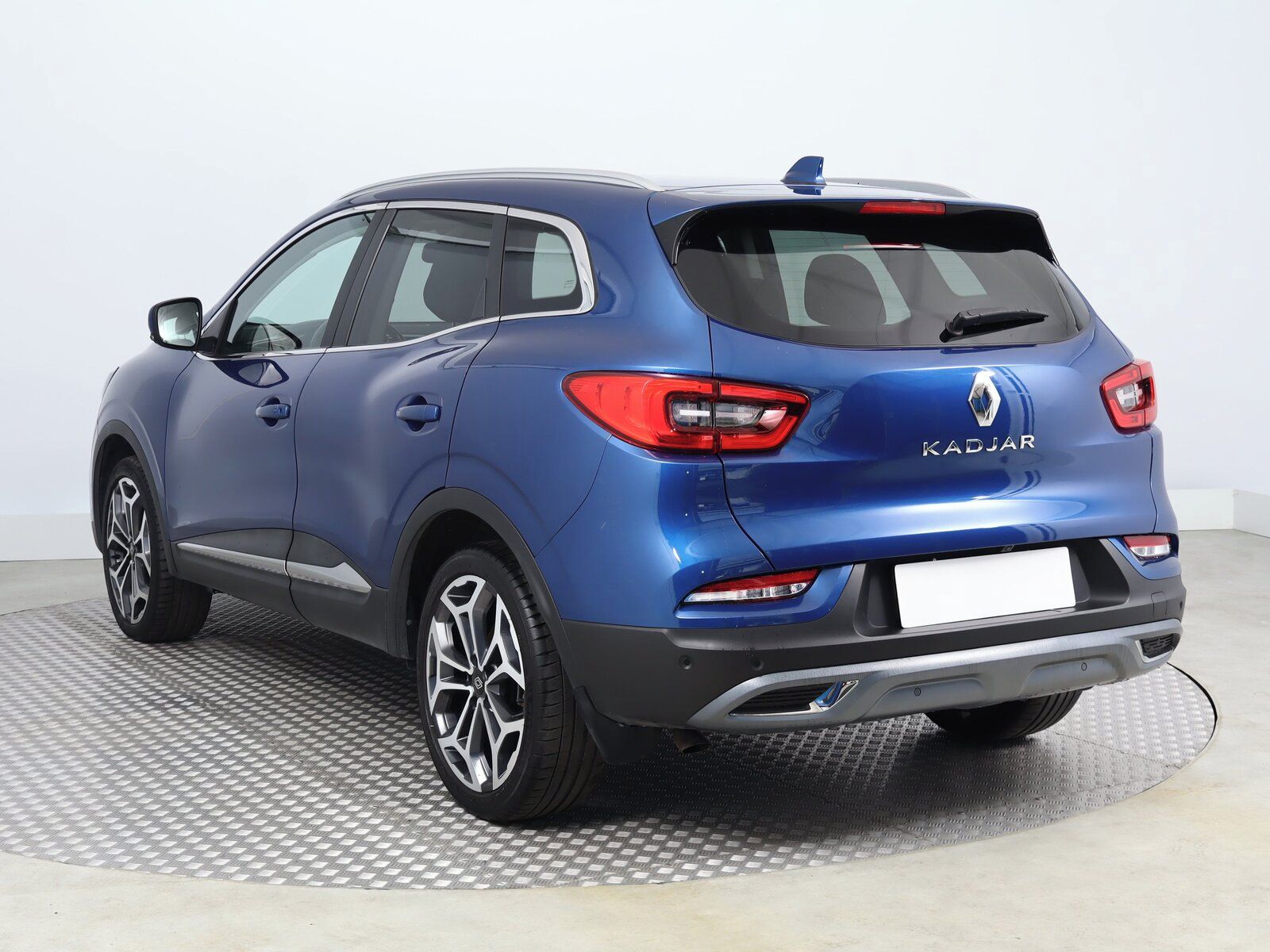 Renault Kadjar, 1.3 TCe, Automat, ČR,1.maj - fotka 4