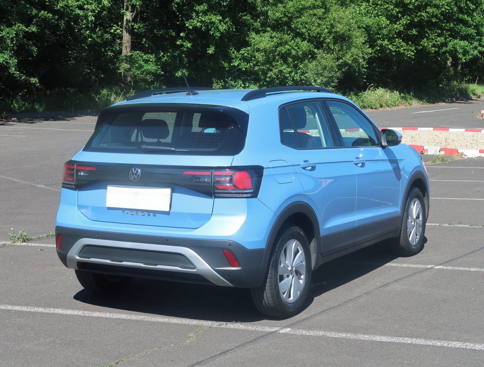 Volkswagen T-Cross, 1.0 TSI, Automat, ČR,1.maj - fotka 5