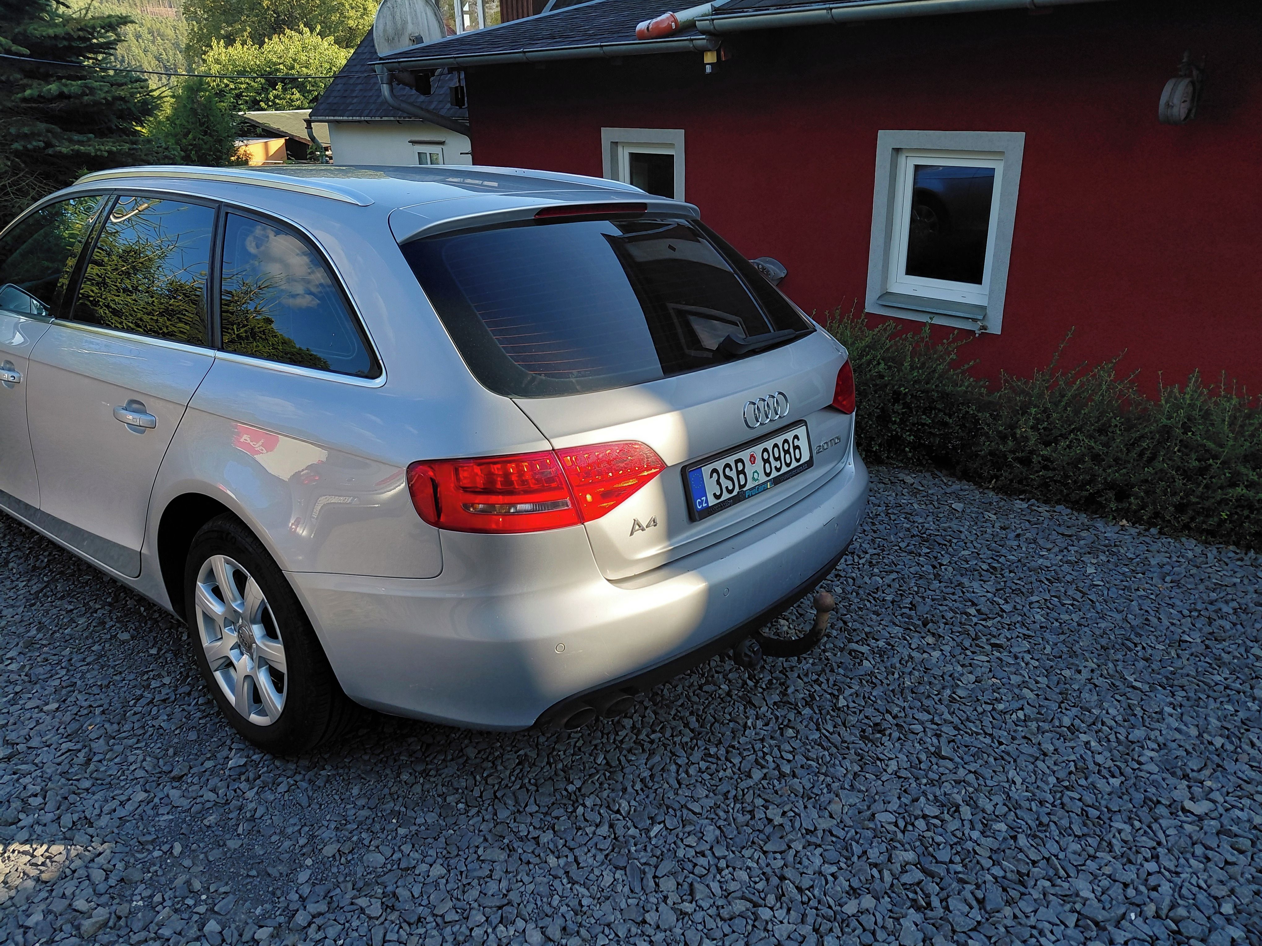 Audi A4, 2.0 TDI automat - fotka 3