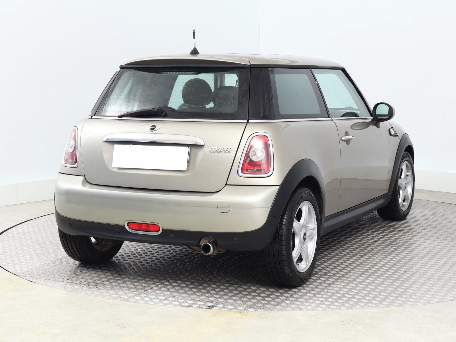 Mini Cooper, Cooper, po STK - fotka 5