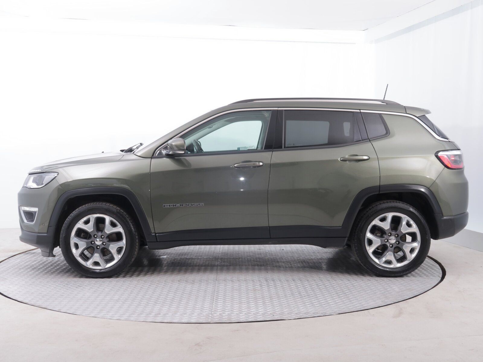 Jeep Compass, 1.4 MultiAir, Serv.kniha, Kůže - fotka 3