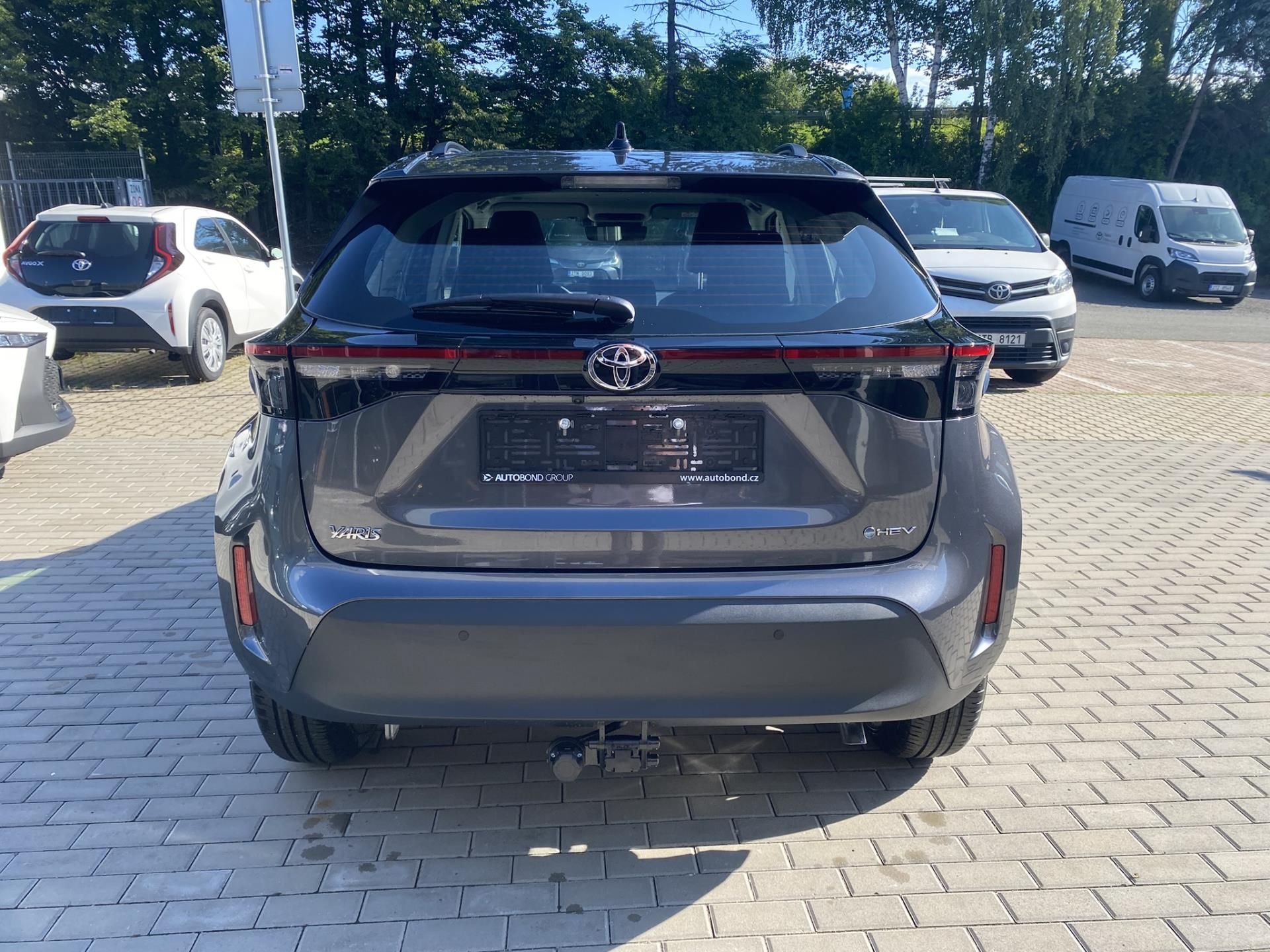 Toyota Yaris Cross, 1.5 HEV COMFORT + tažné zař. - fotka 5