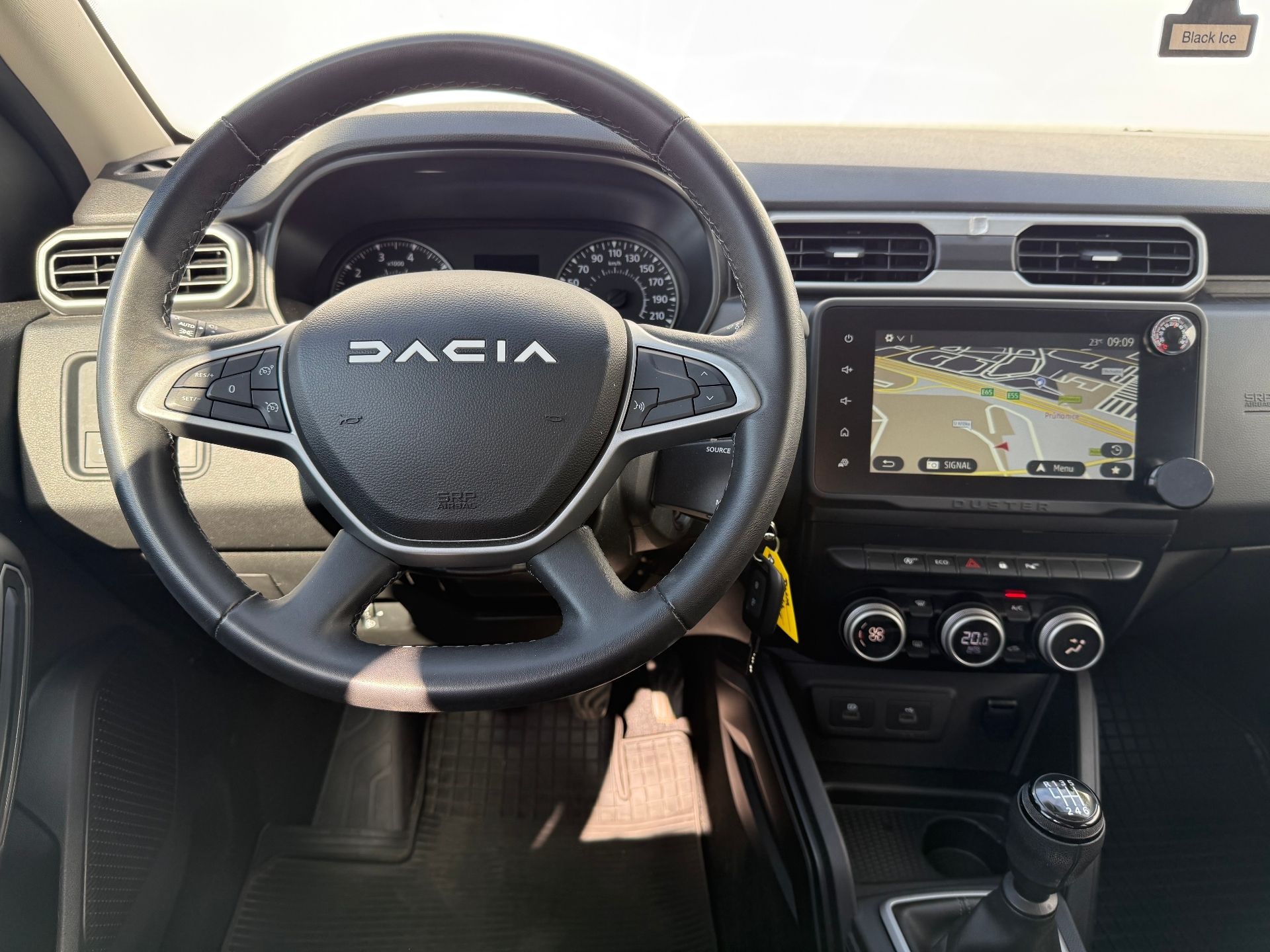 Dacia Duster, 1.0 TCe 67 kW Journey LPG - fotka 5