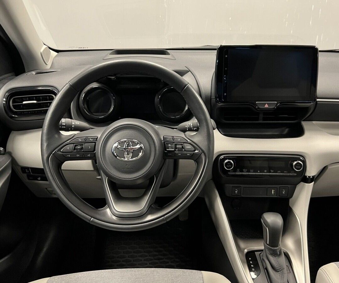 Toyota Yaris, 1.5 Hybrid AT EXECUTIVE SMART - fotka 5