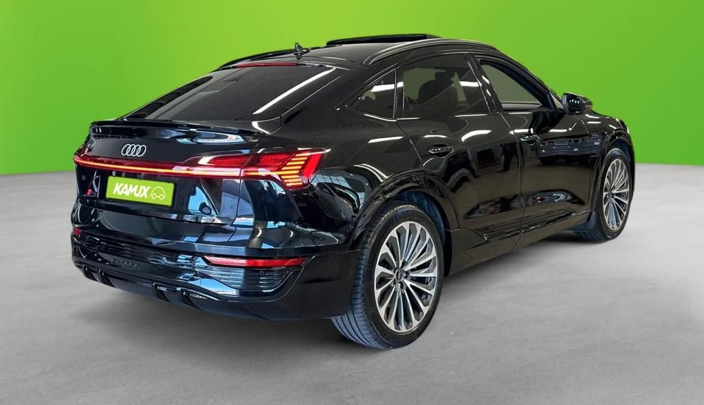 Audi Q8 e-tron, 55 Sportback Q 360 Matrix Pano - fotka 3