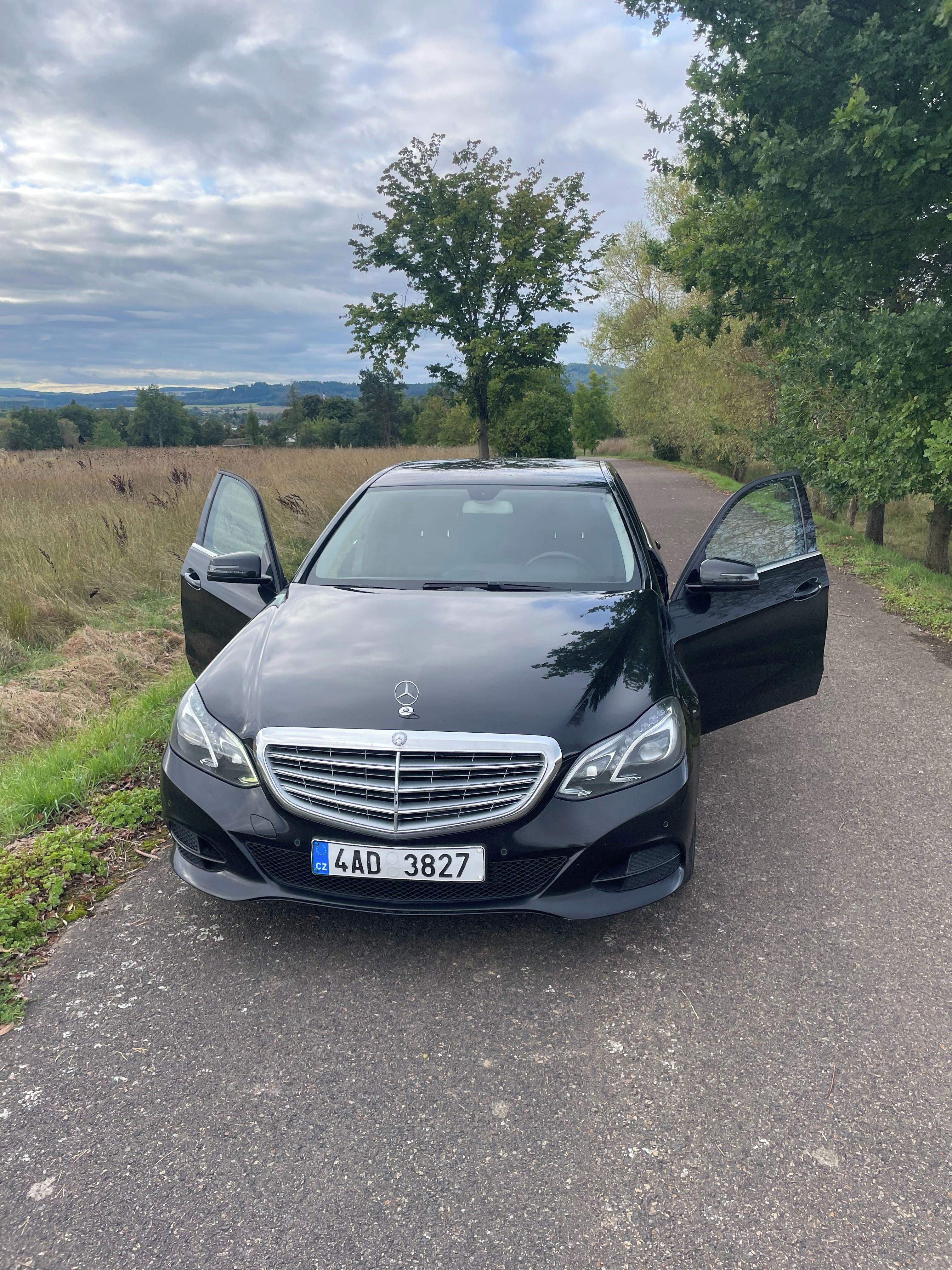 Mercedes-Benz Třídy E, Mercedes Benz E 200 CDI - fotka 6